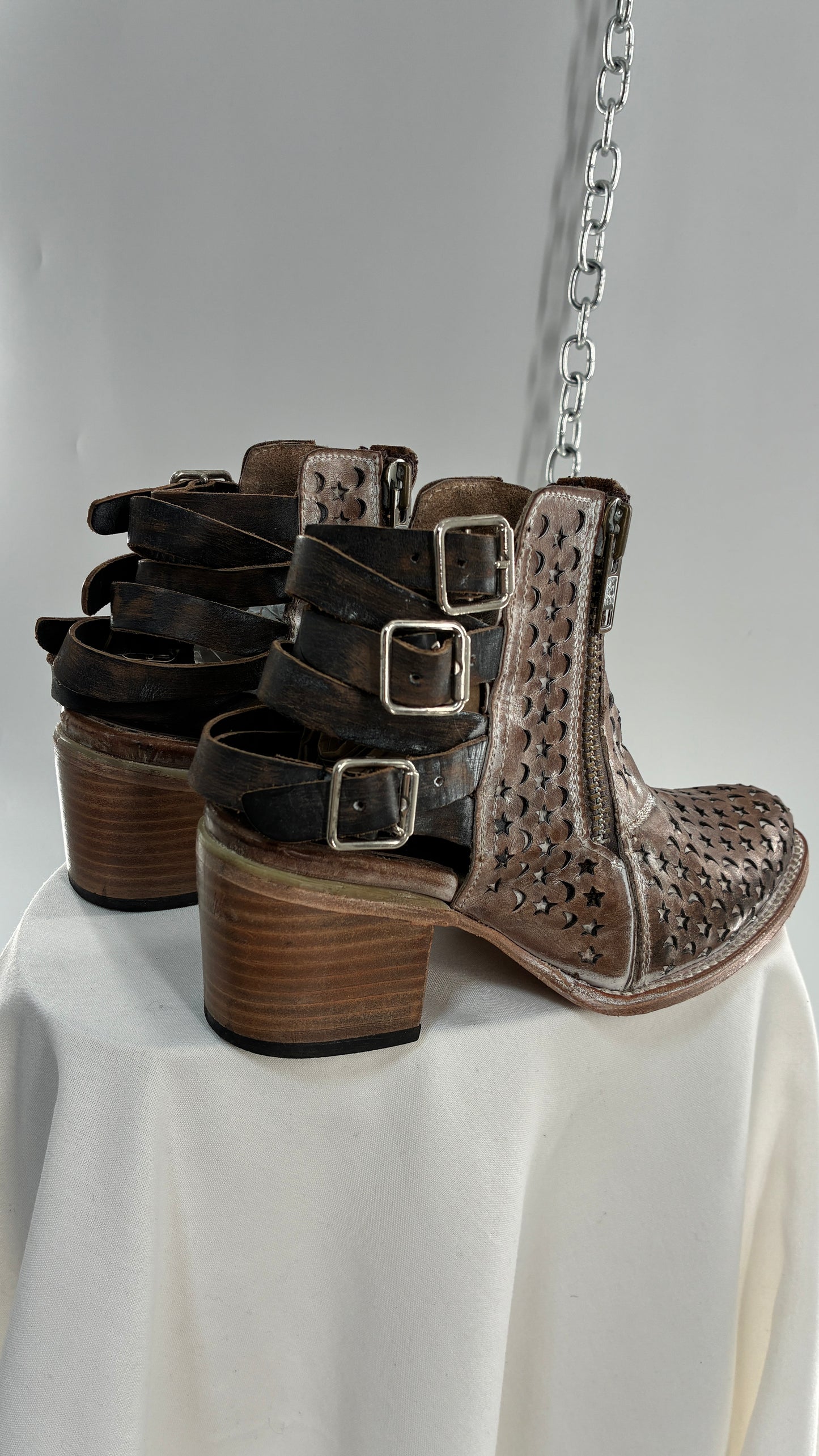 RARE FREEBIRD DAHLIA Star and Moon Booties with Exaggerated Buckle Detailing (8)