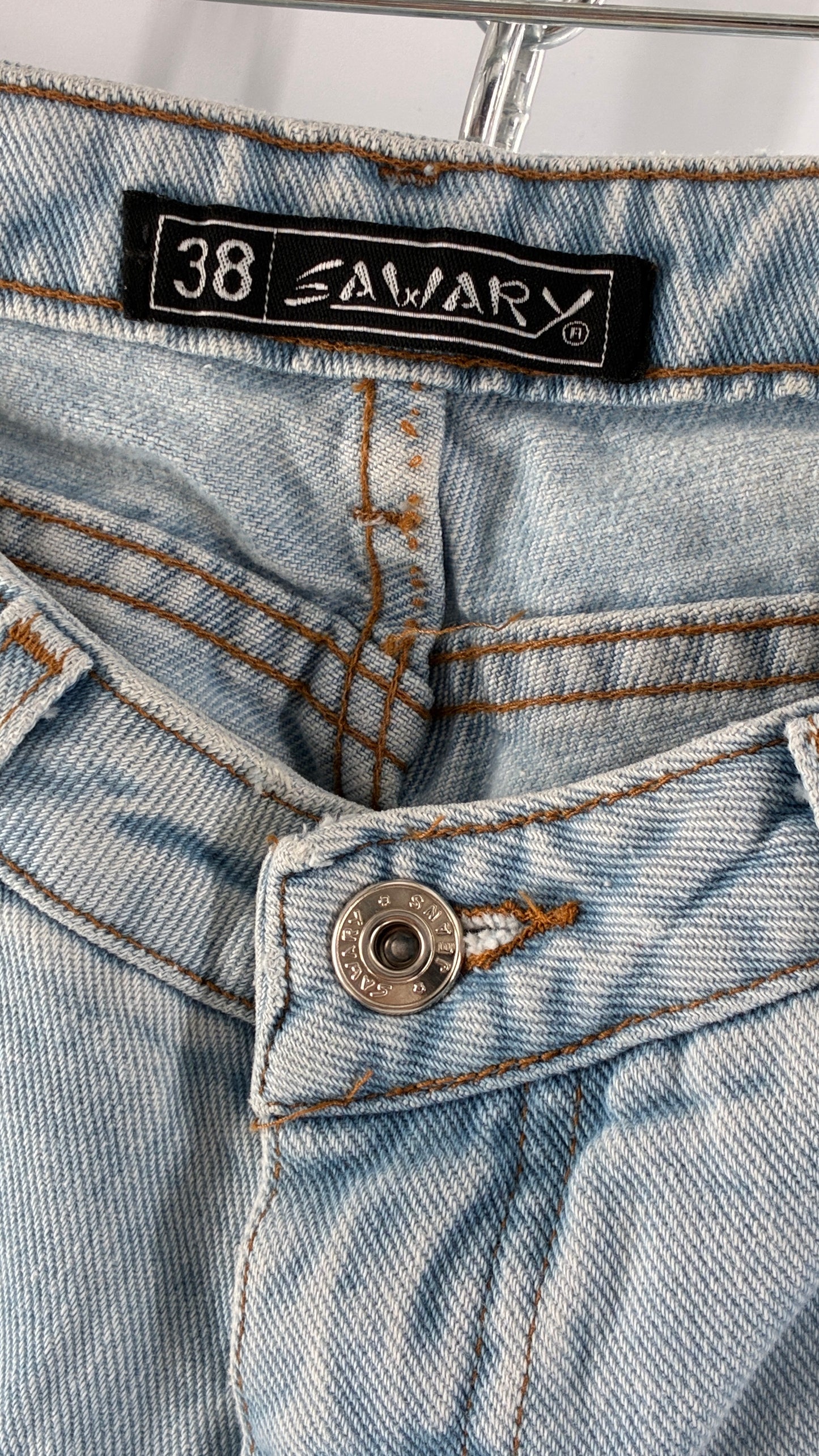 Vintage SAWARY Light Wash Brazilian Jeans with Fade and Embroidered Details (38)