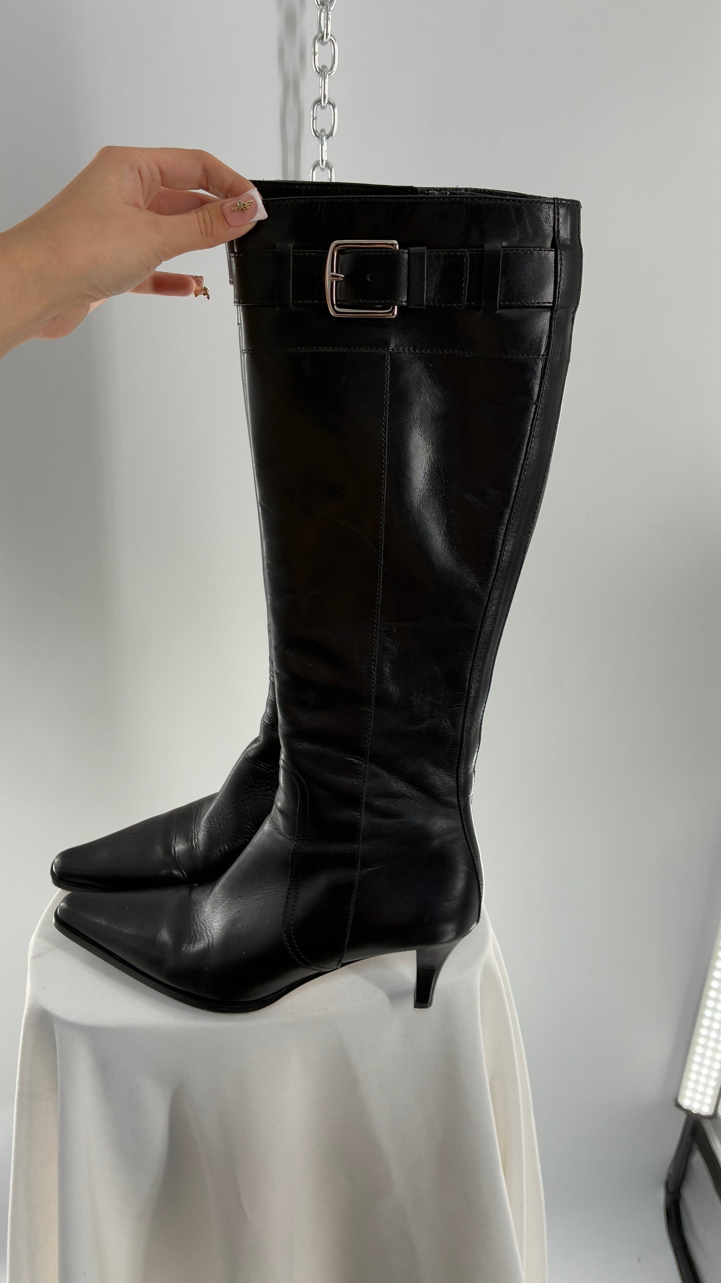 Vintage COACH Adrianna Black Leather Kitten Heel Knee High Boots (7.5)