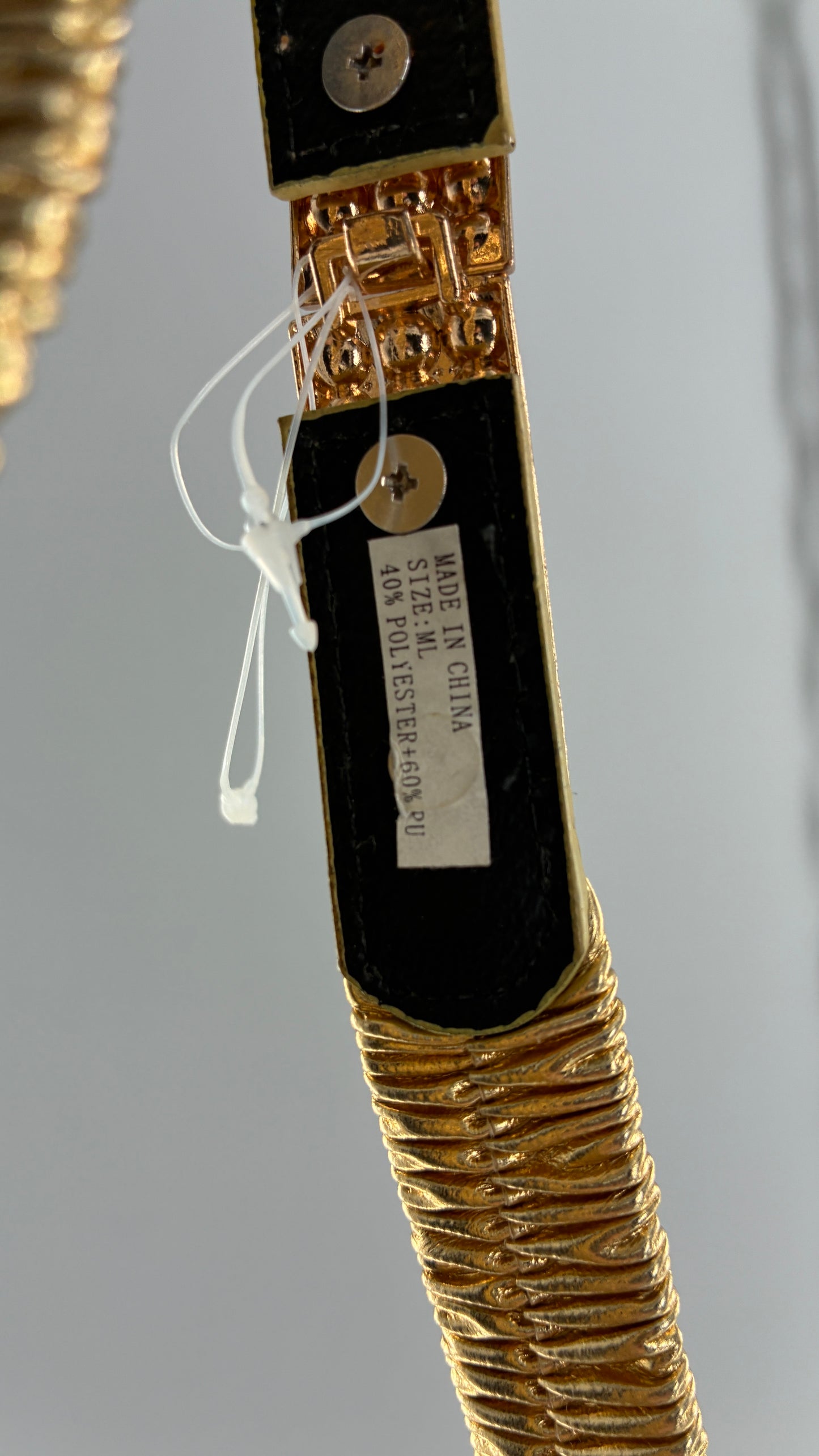 Vintage Gold Stretchy Belt with Pearl Buckle Detail (M/L)