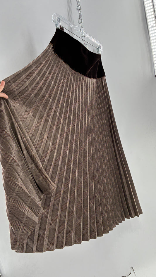 Vintage CAROLE LITTLE Plaid and Pleated Skirt with Wide Velvet Brown Waist Band (6)