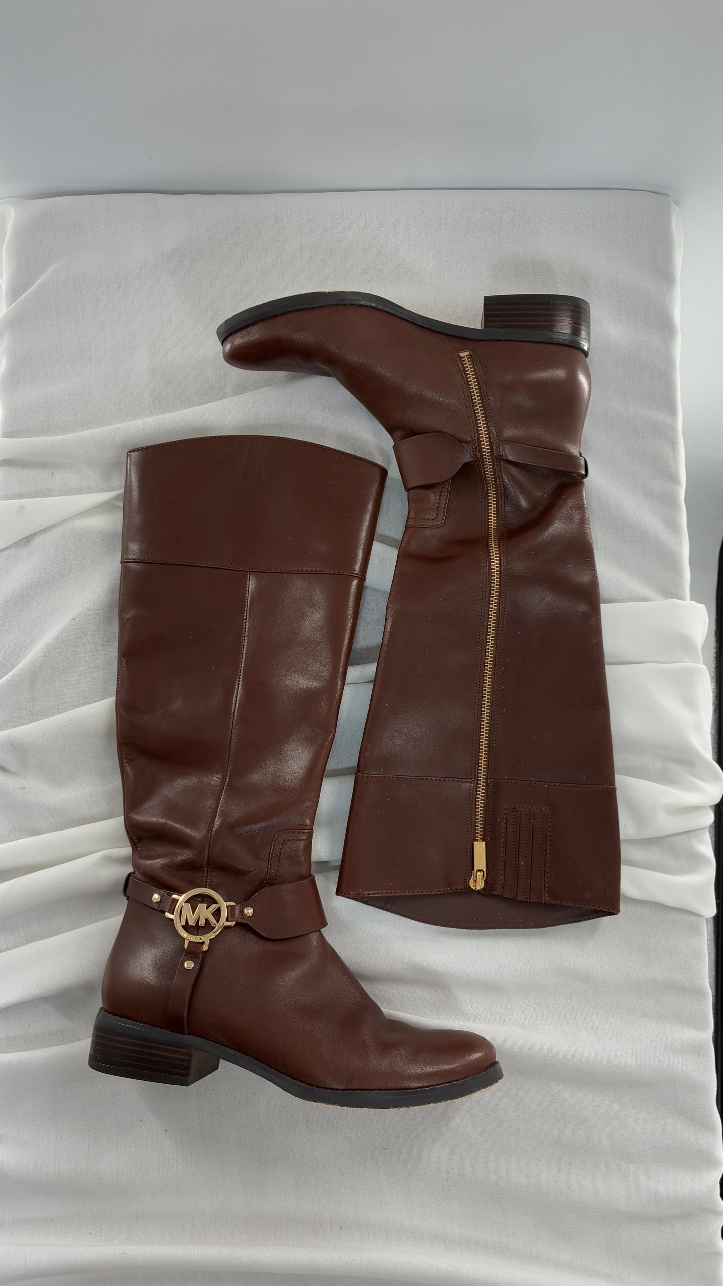 Vintage MICHAEL KORS Knee High Brown Genuine Leather Moto Boot with Gold Detailing (9)