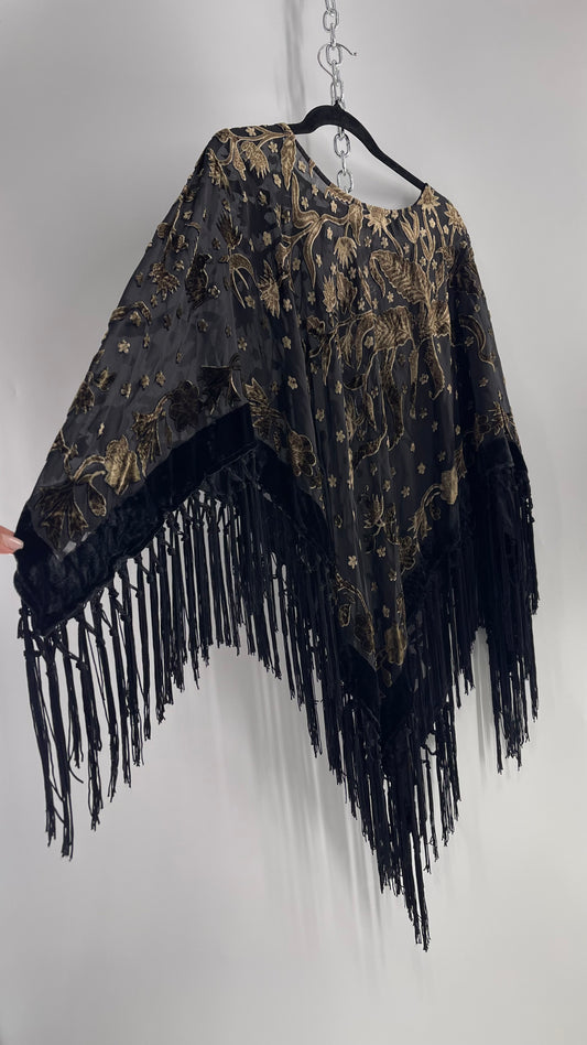 CHICO’S Poncho Black and Beige BurnOut Velour Pattern with Fringe (One Size)