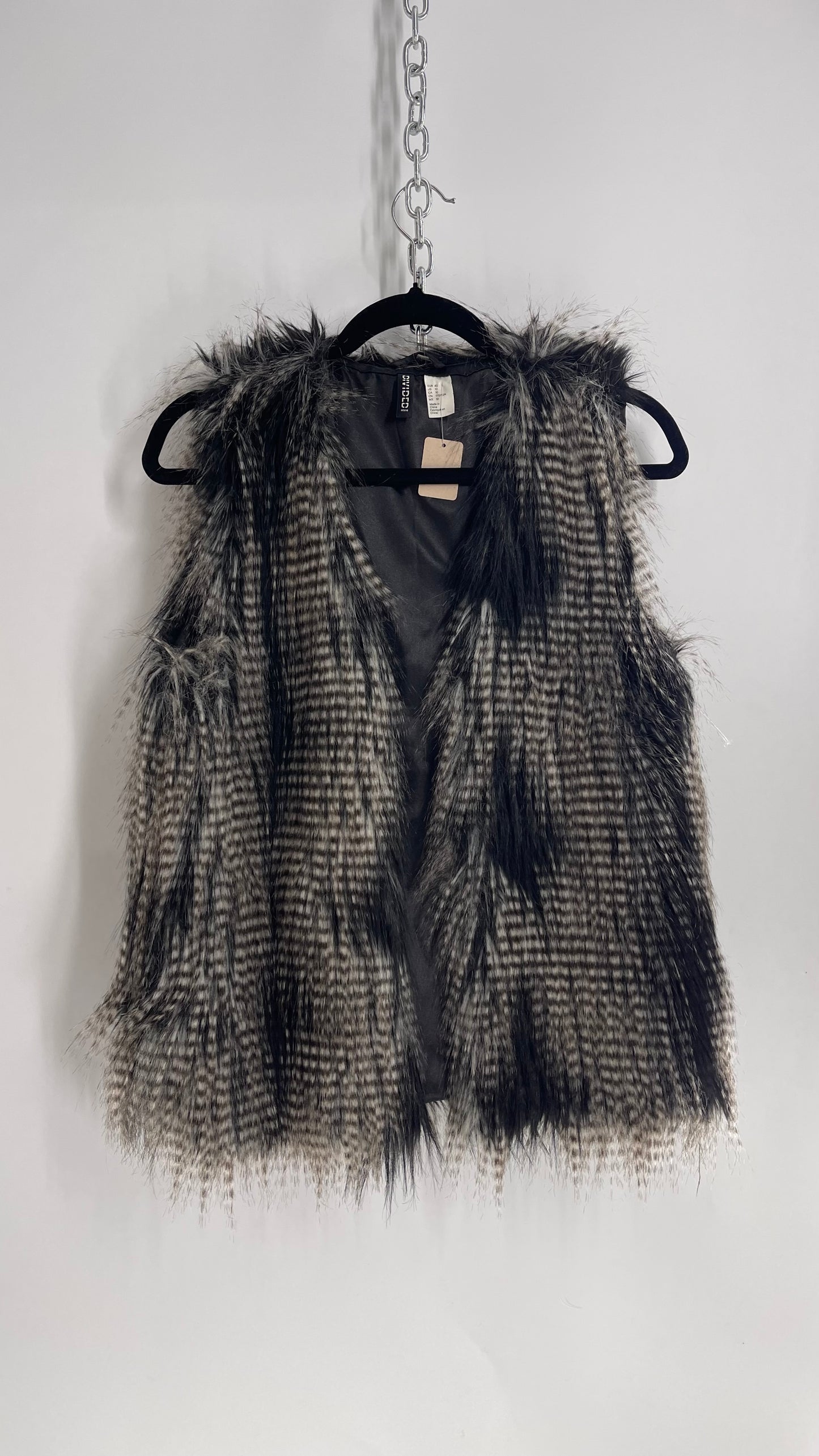 Black/Grey Faux Fur Vest (10)