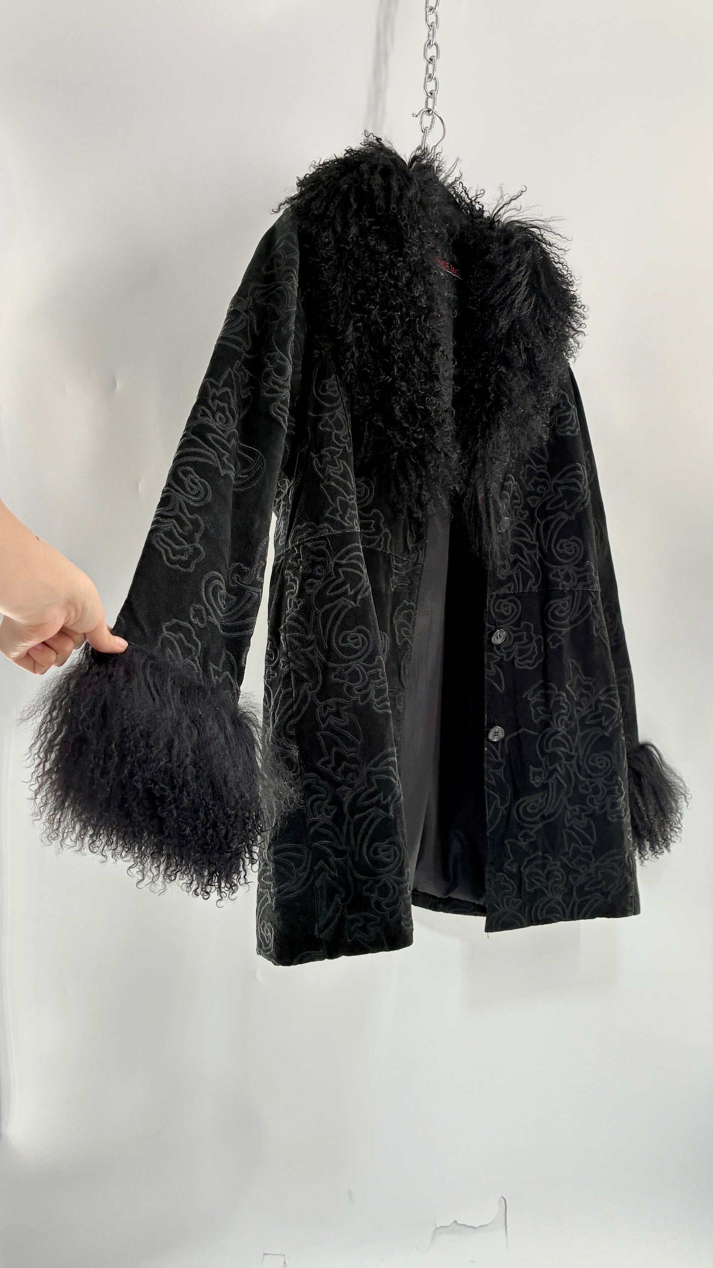 Vintage PHASE TWO Embroidered Black Genuine Suede Leather Coat with Mongolian Fur Collar and Cuffs (XXL)