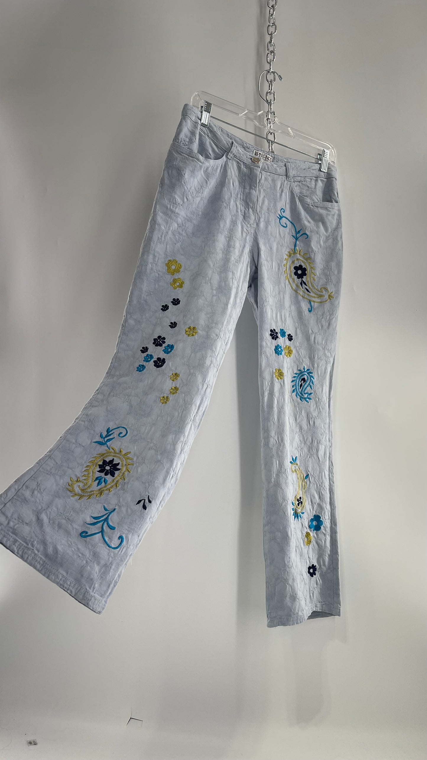 Vintage DEMOCRACY Embroidered, Textured Kickflares (8 Petite)