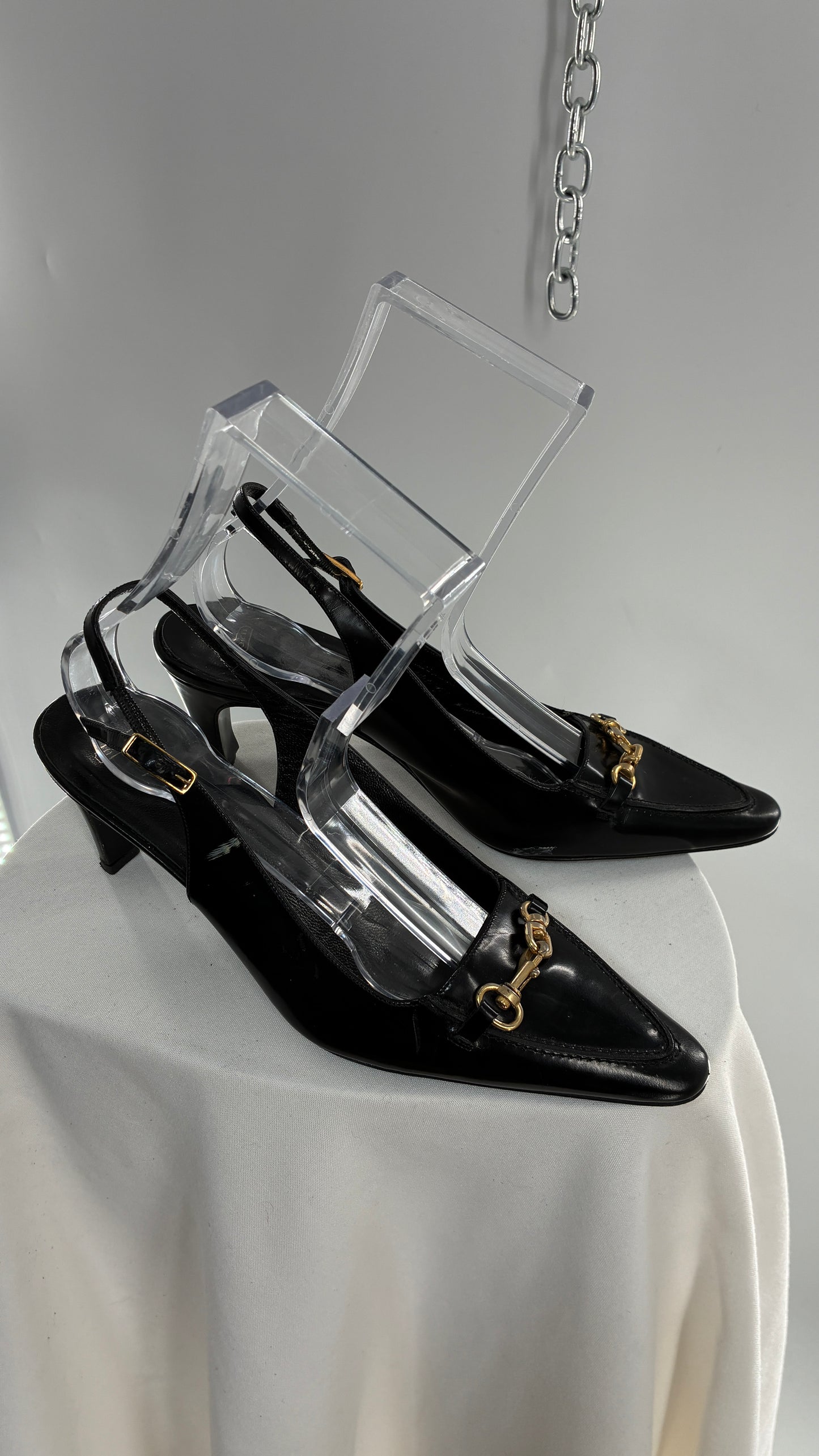Vintage COACH Black Patent Leather Sling Back Kitten Heel with Brass Closure Detail (8.5)