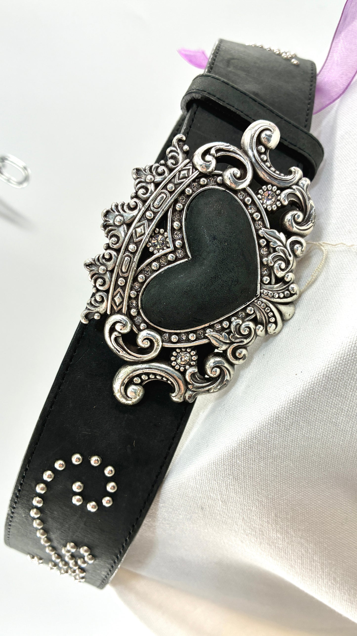 Extremely RARE Vintage BRIGHTON Genuine Leather Black Studded Belt with Crowned Heart Buckle (ML32)