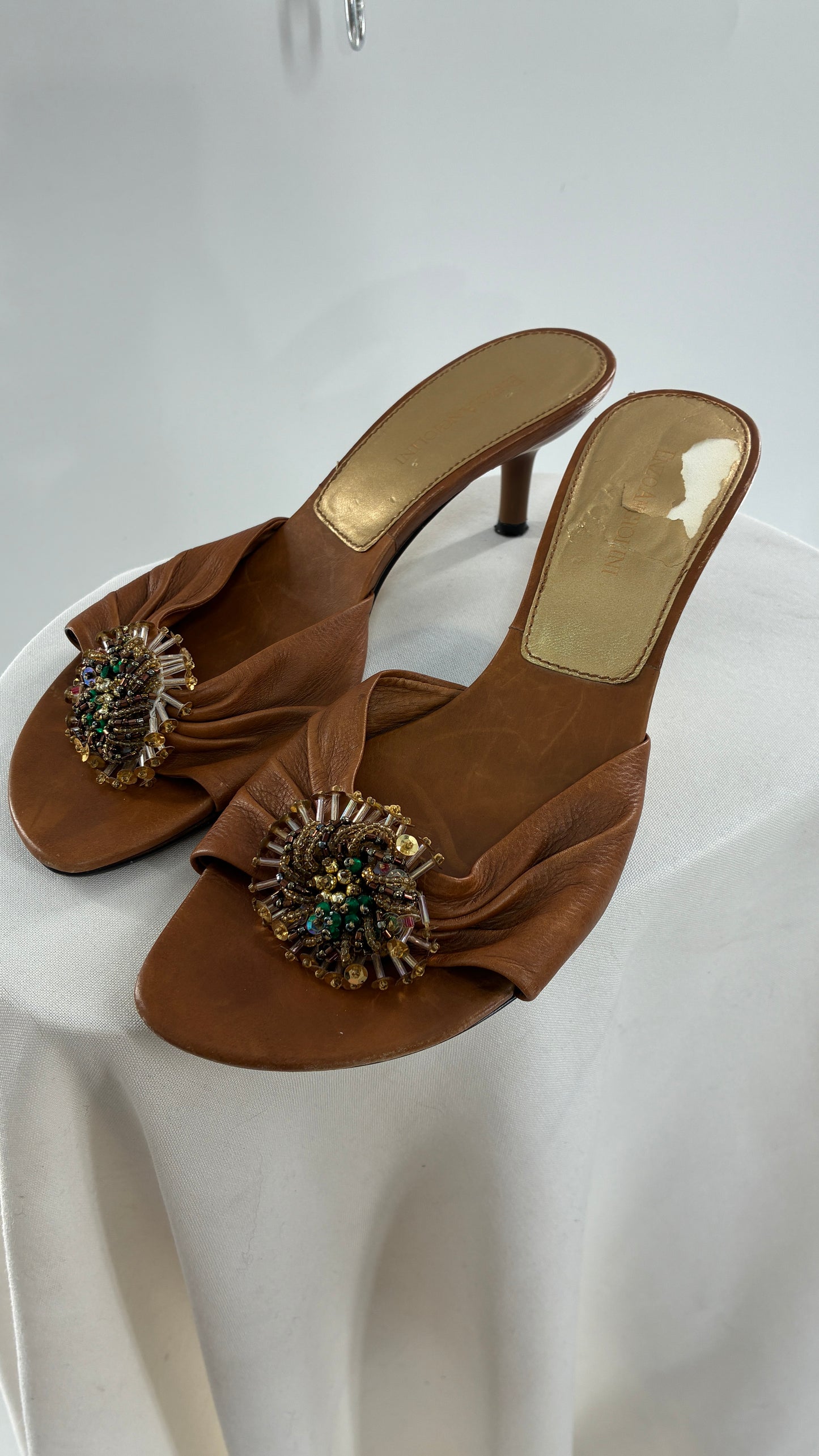 Vintage ENZO ANGIOLINI Brown Leather Kitten Heel Sandal with Beaded Details (7.5)