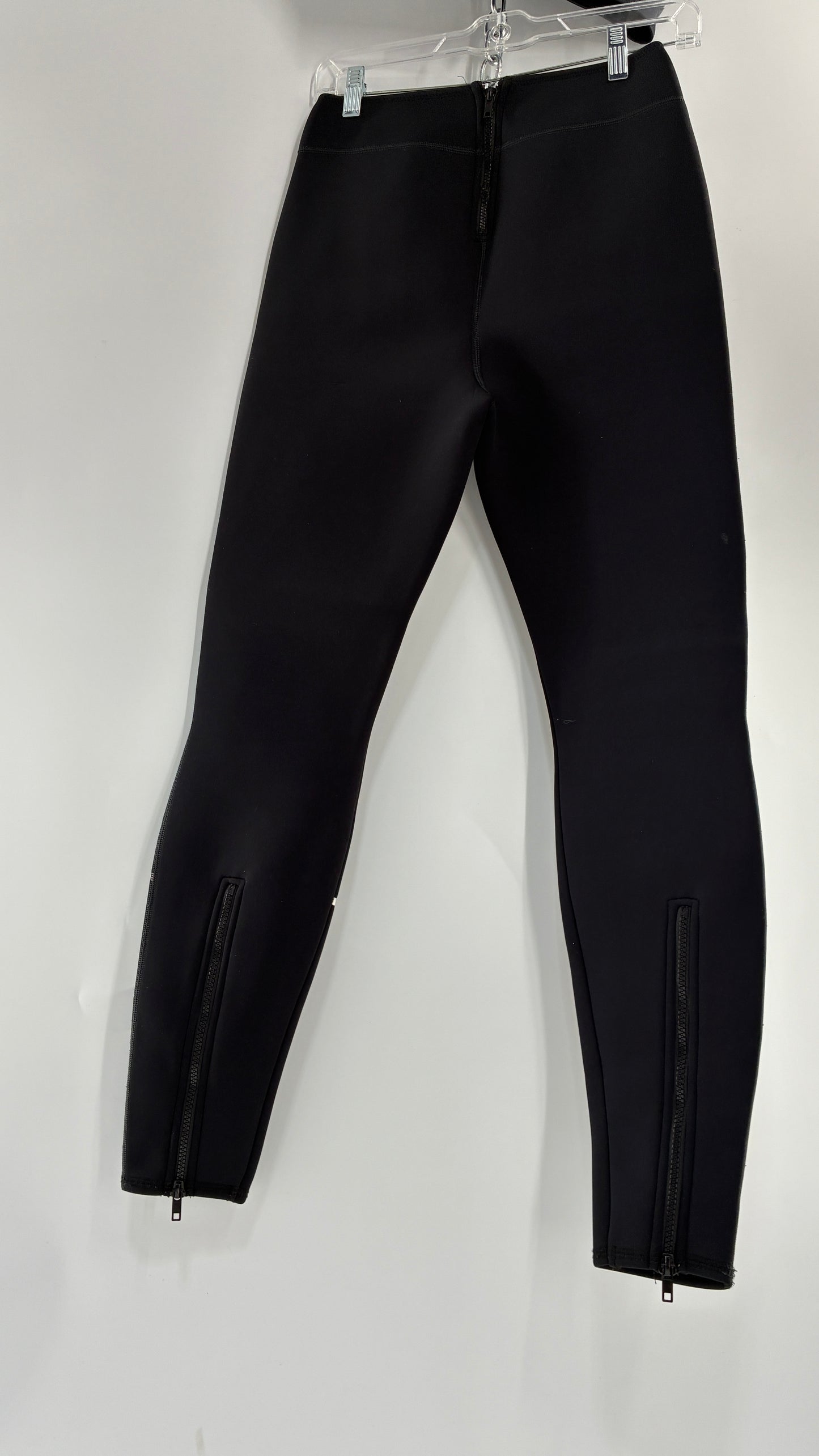 Vintage BEEN TRILL Wet Suit Set, Sports Bra and Neoprene Pants (S Top, M Bottoms)