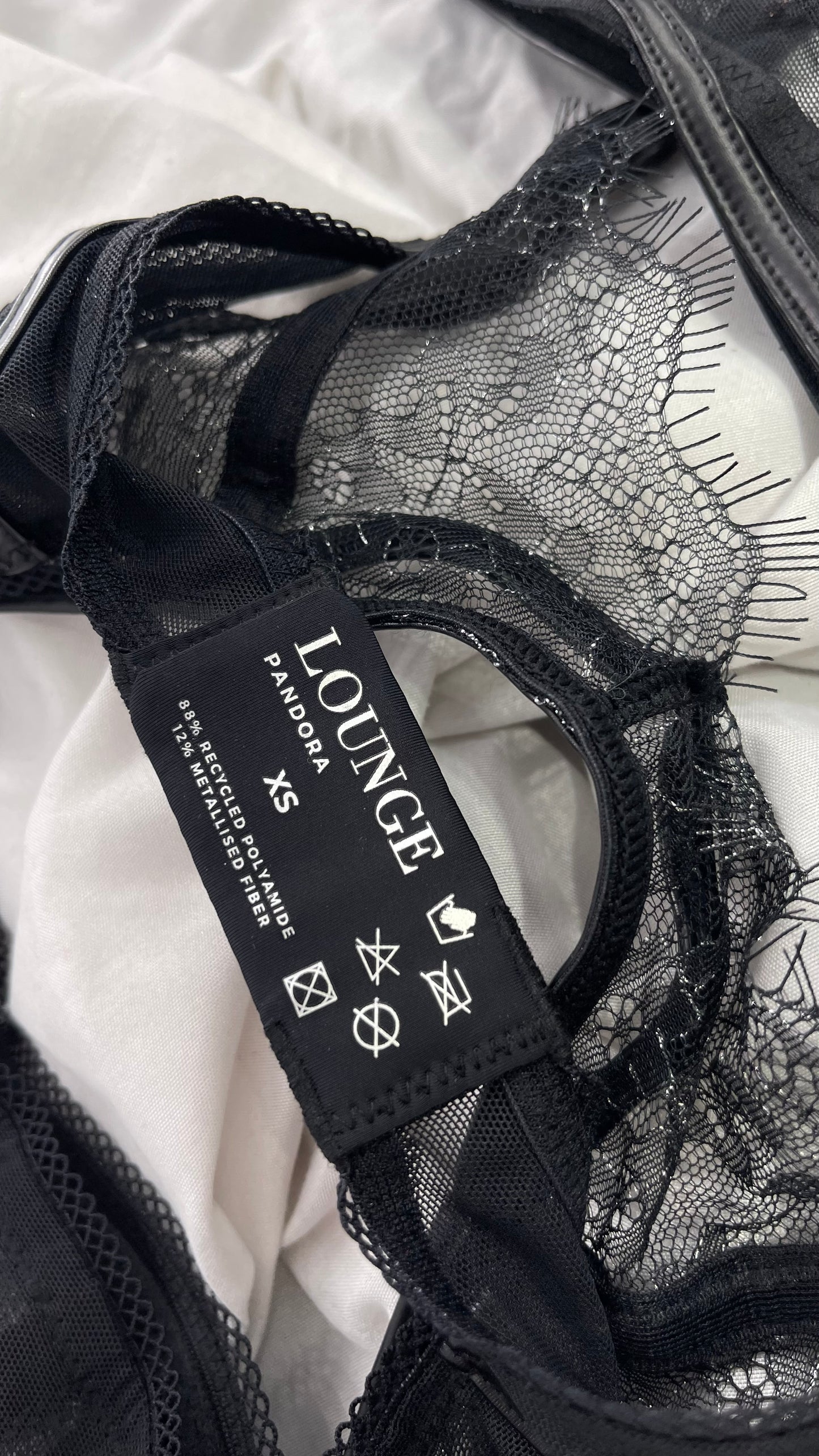 LOUNGE Black and Silver Lace Pandora Bra, Garter, and Panty Set NWOT (32C,XS)