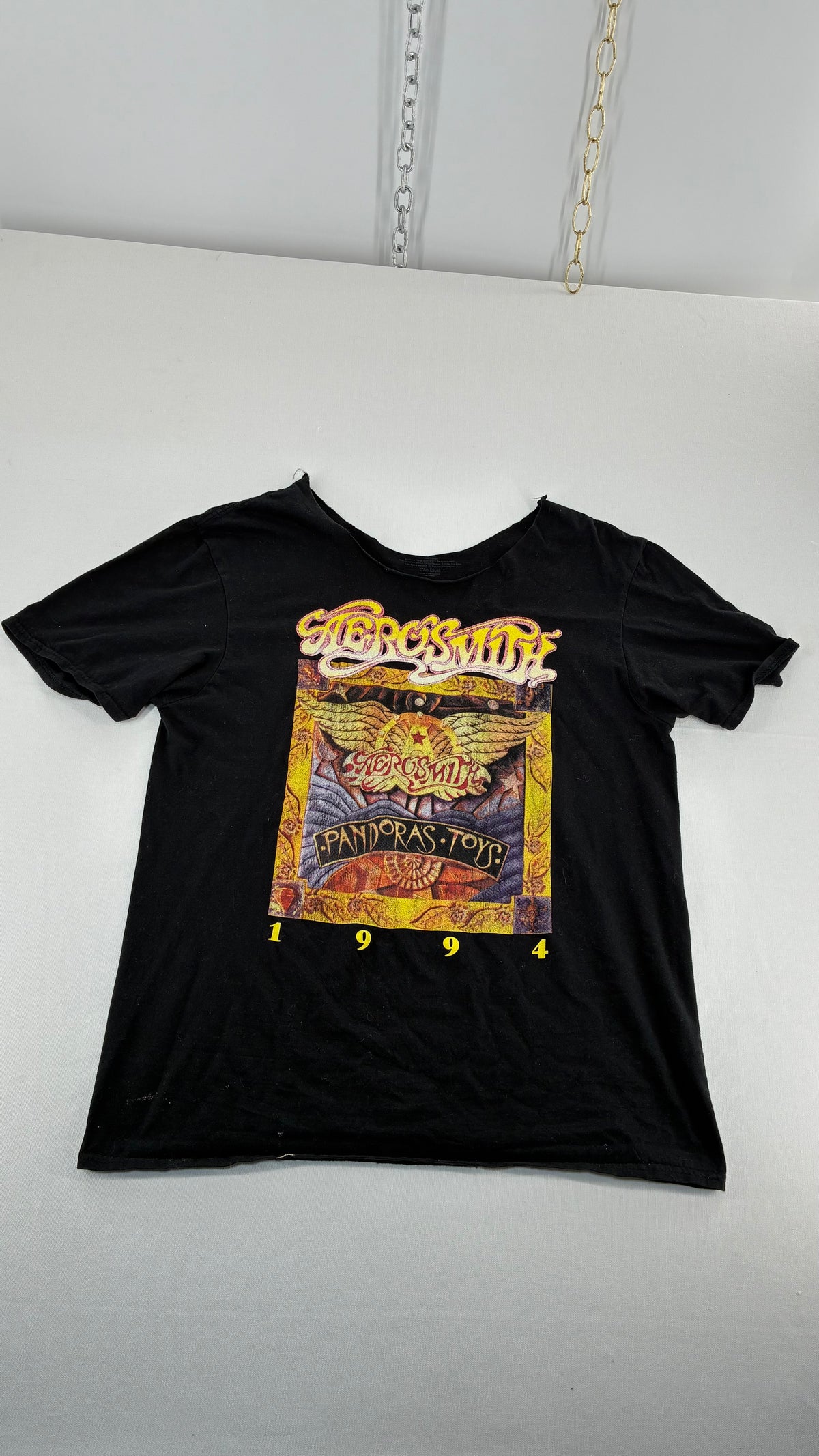 Vintage AEROSMITH Chopped Neckline Graphic T Shirt (Large)