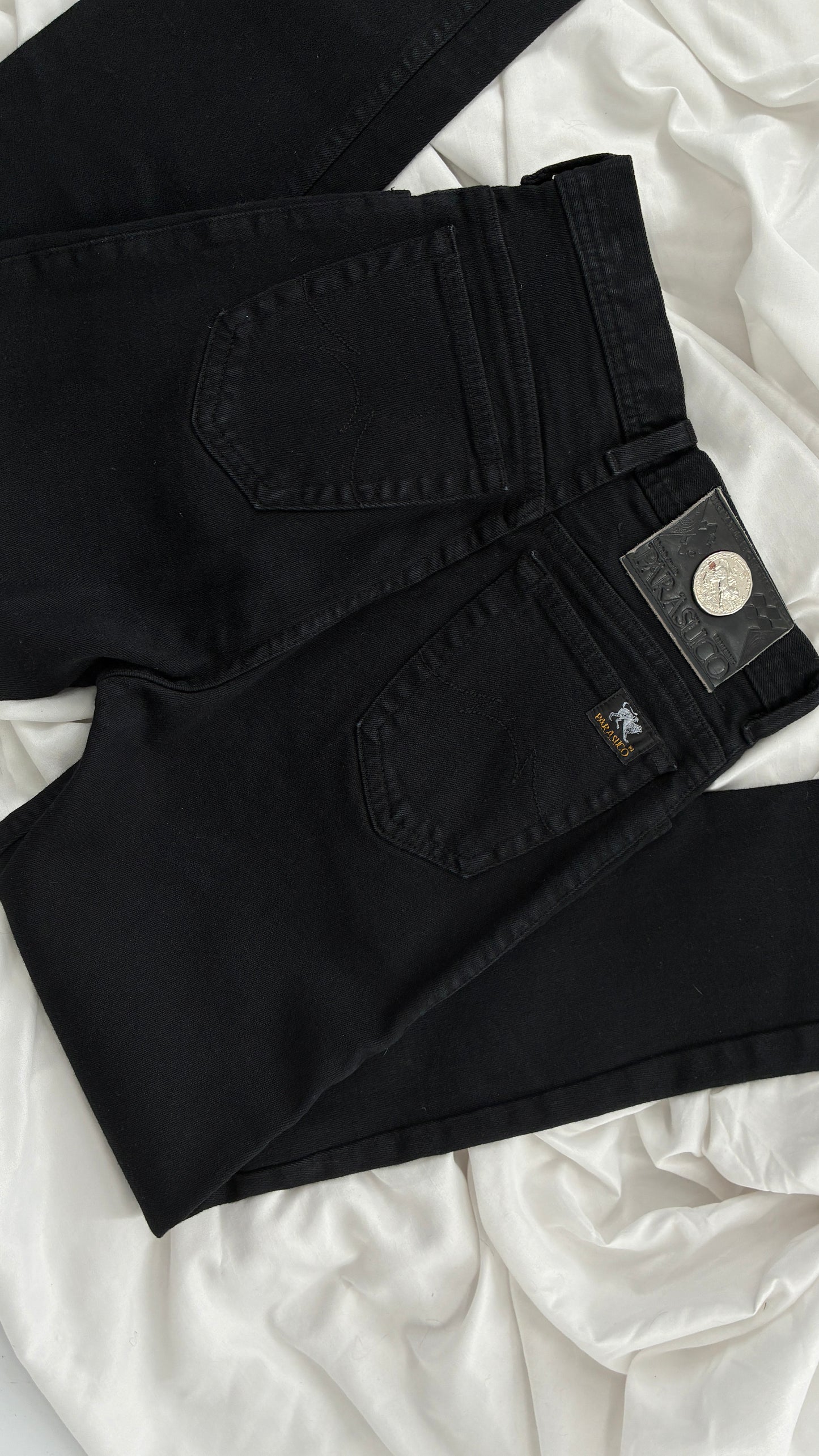 RARE Vintage PARASUCO Black Ultra High Waisted Mom Jean (29)