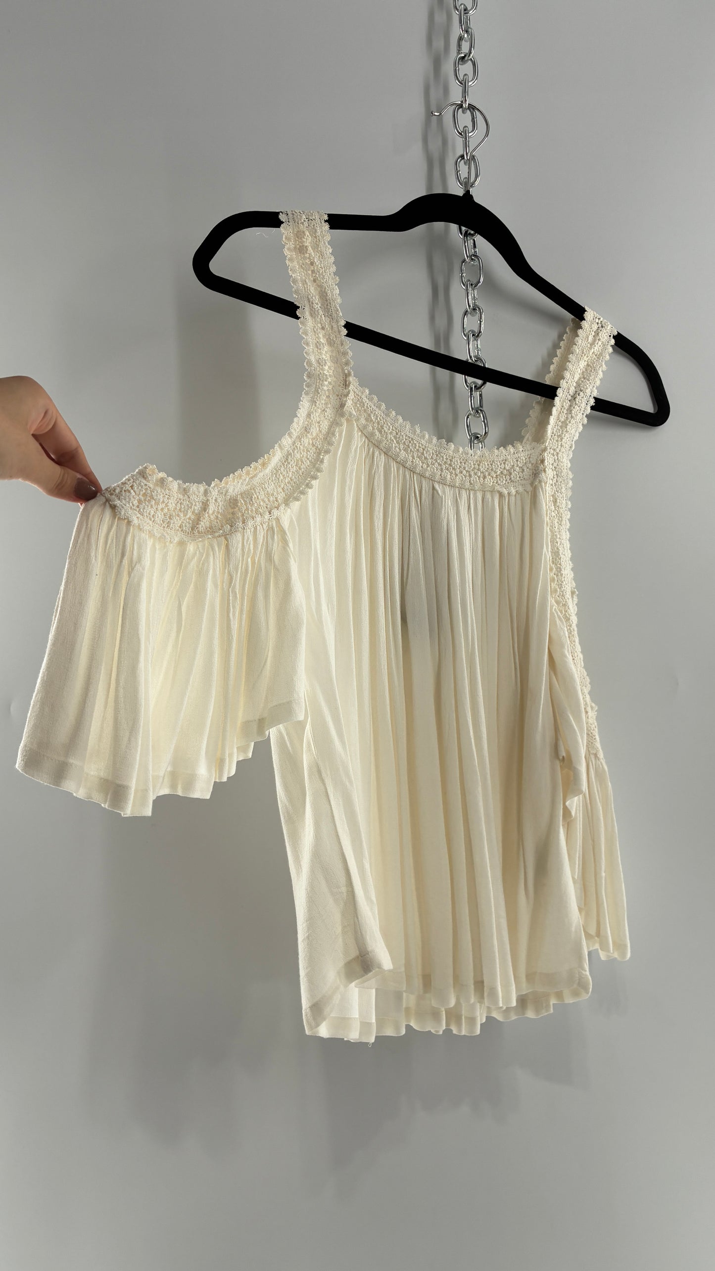Free People X Sea Gypsies Voluminous Off White Drape Sleeve Blouse with Lace Detailing (XS)