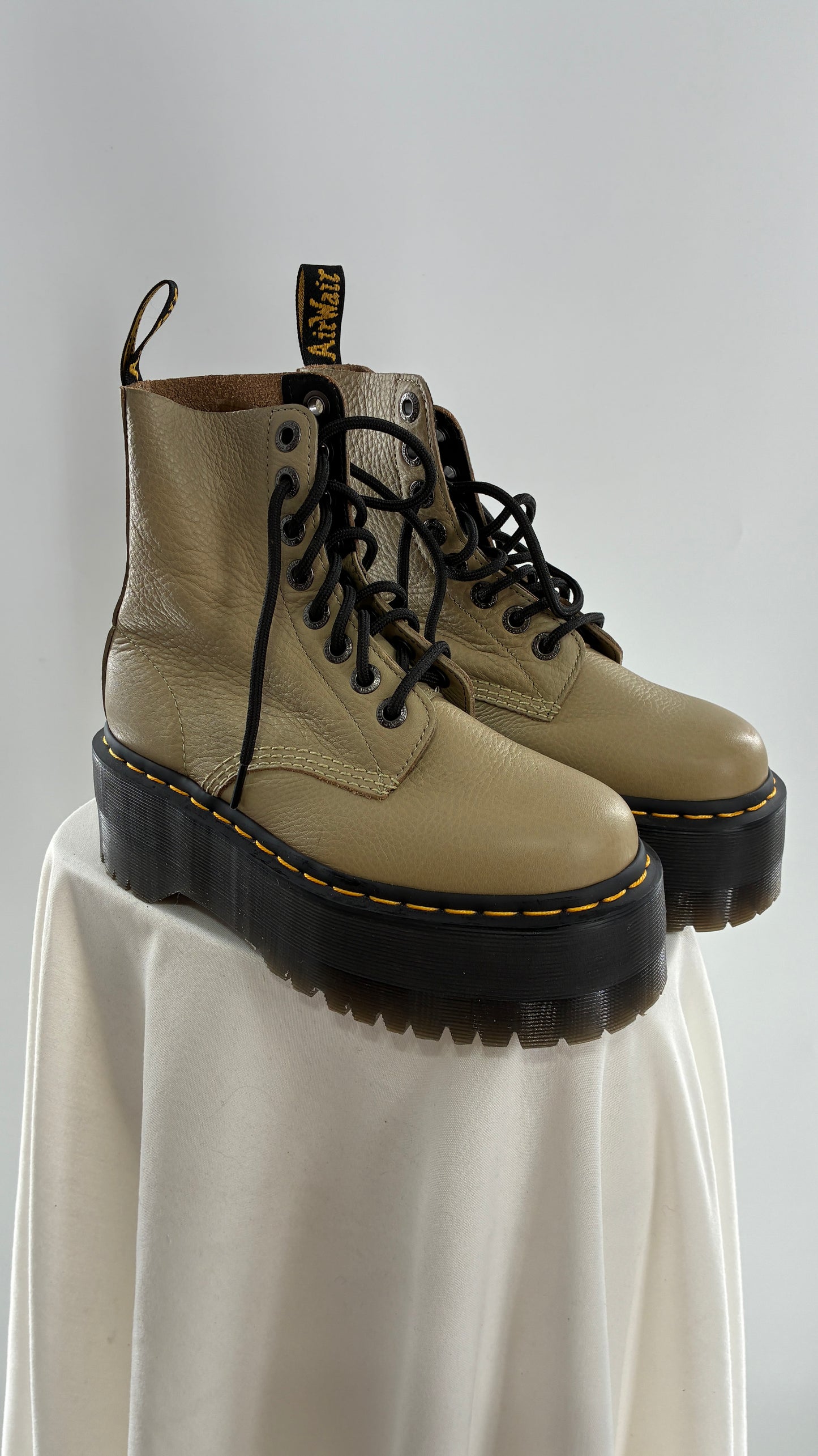 Vintage Dr. Martens 1460 Pascal Max Platform Pale Olive Pisa Boot (6L)