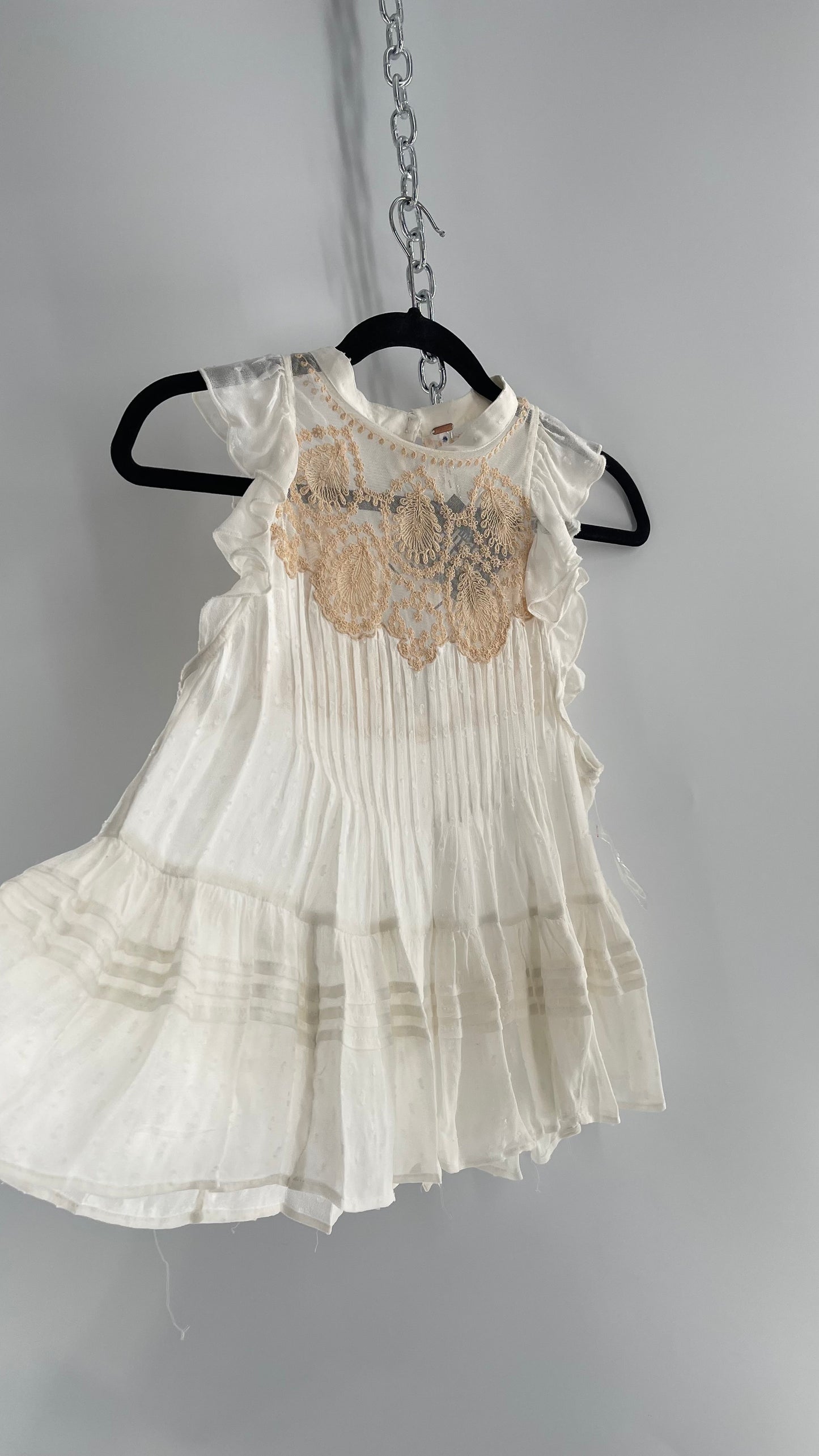 Free People Delicate,Romantic Feminine Sleeveless Blouse with Pleating, Embroidery and Keyhole Back (XS)