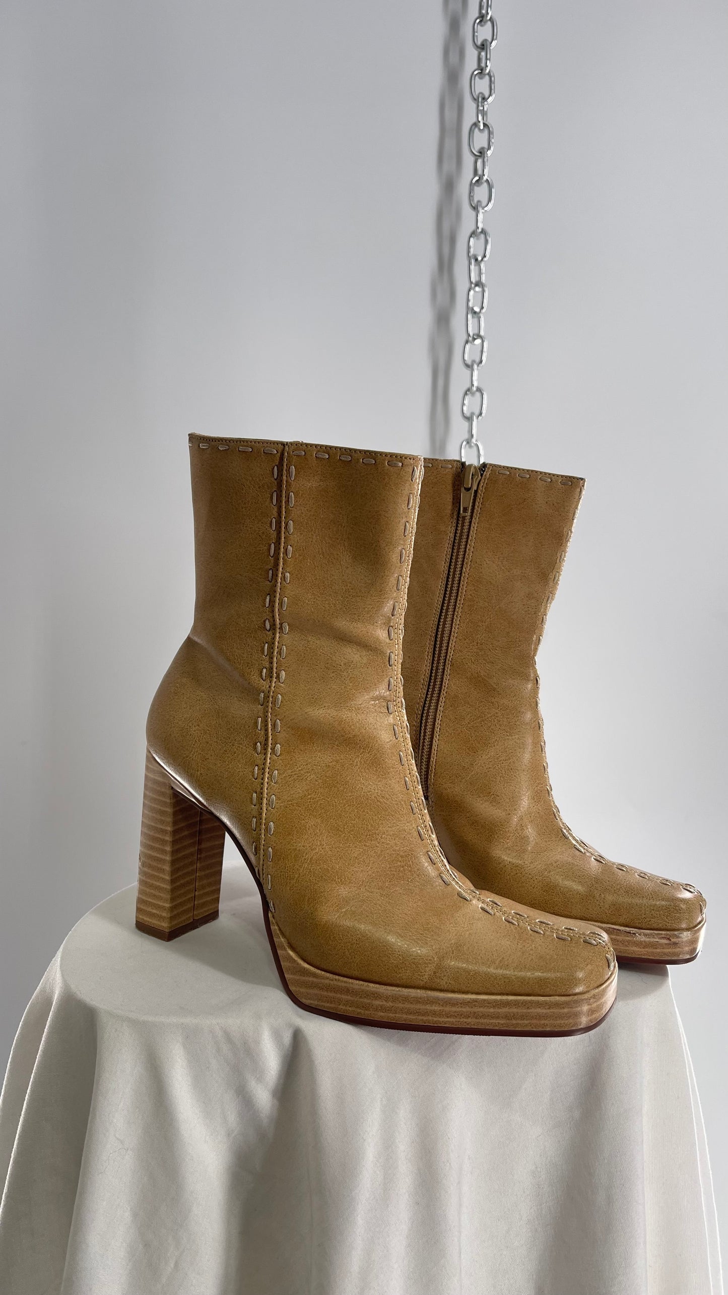 Vintage LEI Tan Square Toe Platform Booties with Stitch Detailing (6.5)