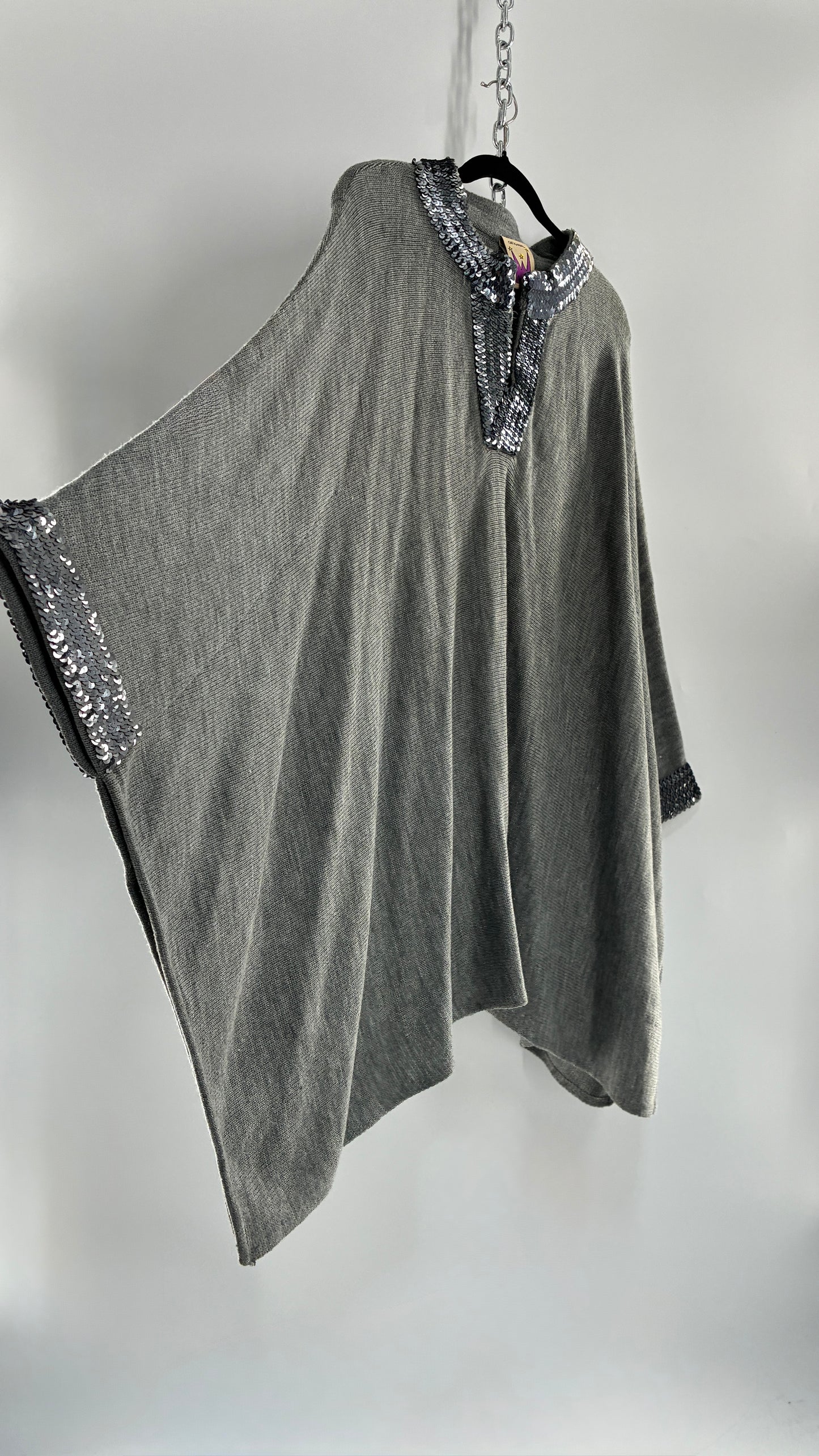 Vintage Original Anthony Gray Knit Poncho with Sequin Neckline and Sleeve Detail (Women’s Petite)