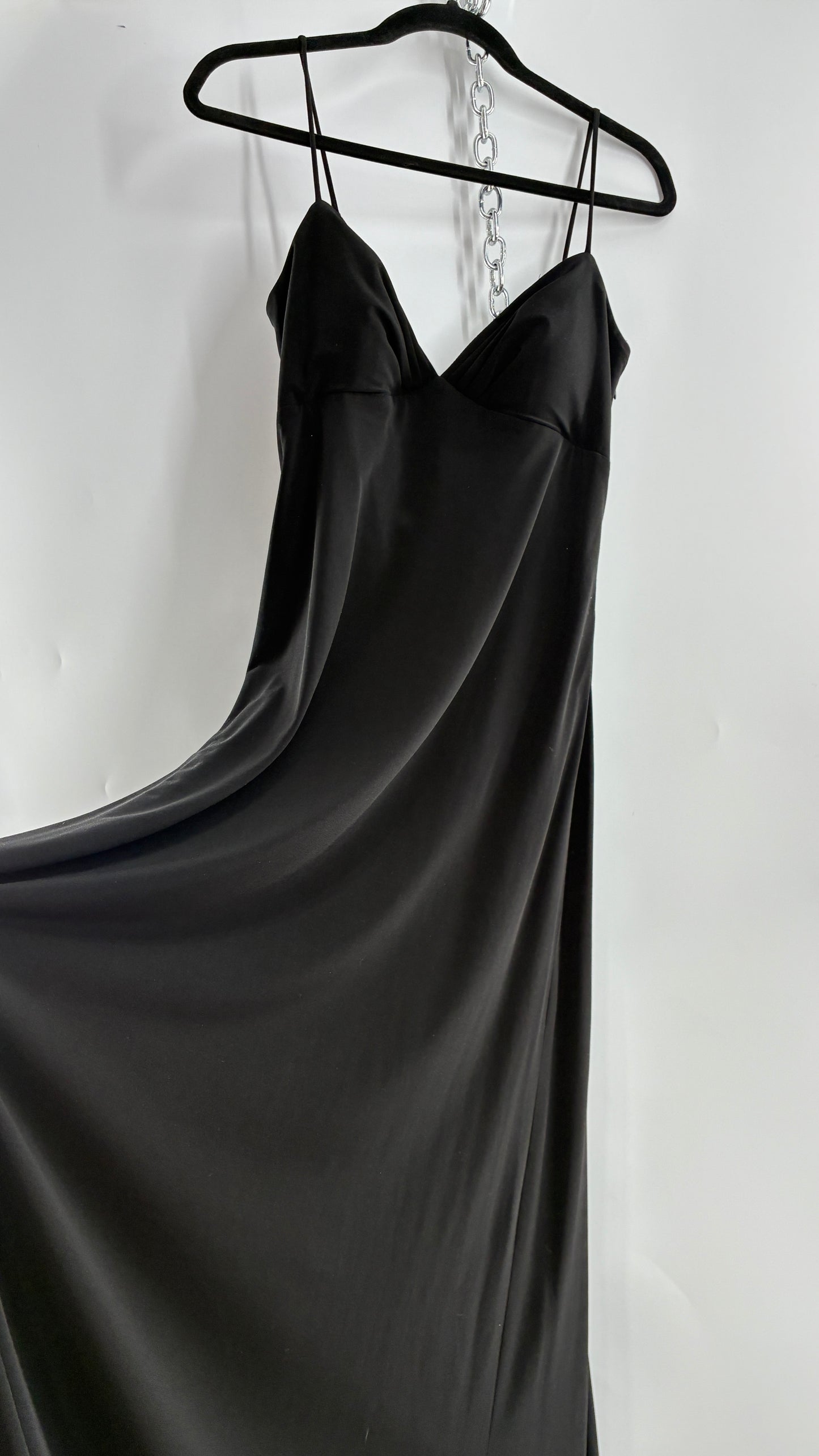 Vintage JS COLLECTION Black Full Length Gown with Jeweled Appliqué and Pleated Back (12)