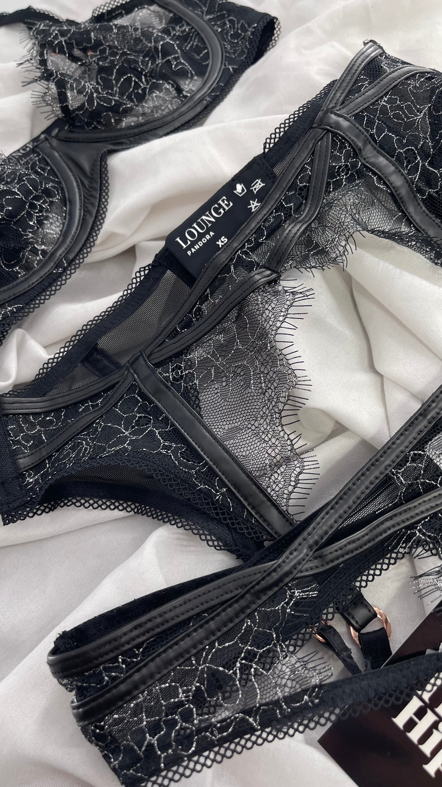 LOUNGE Black and Silver Lace Pandora Bra, Garter, and Panty Set NWOT (32C,XS)