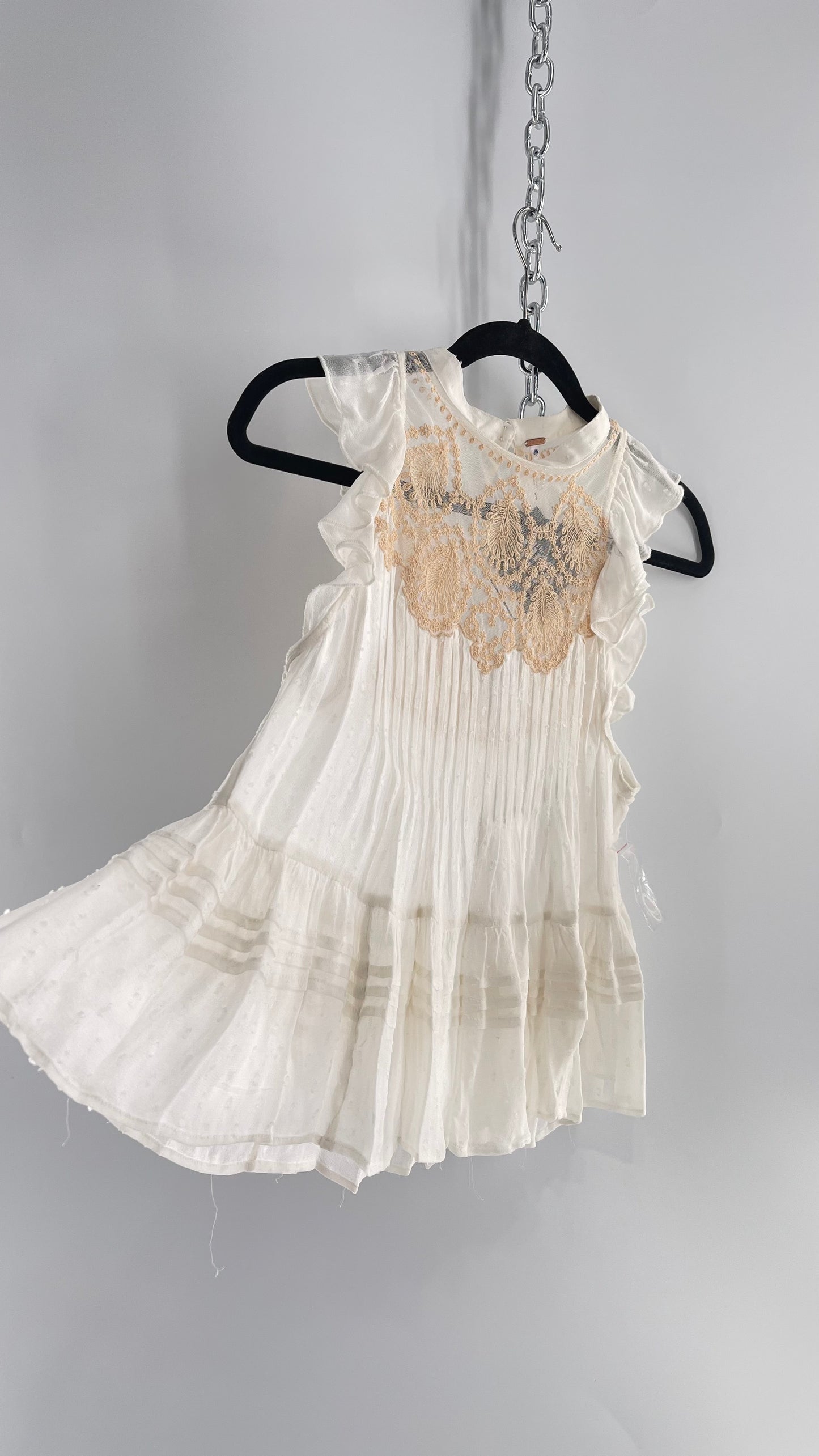 Free People Delicate,Romantic Feminine Sleeveless Blouse with Pleating, Embroidery and Keyhole Back (XS)