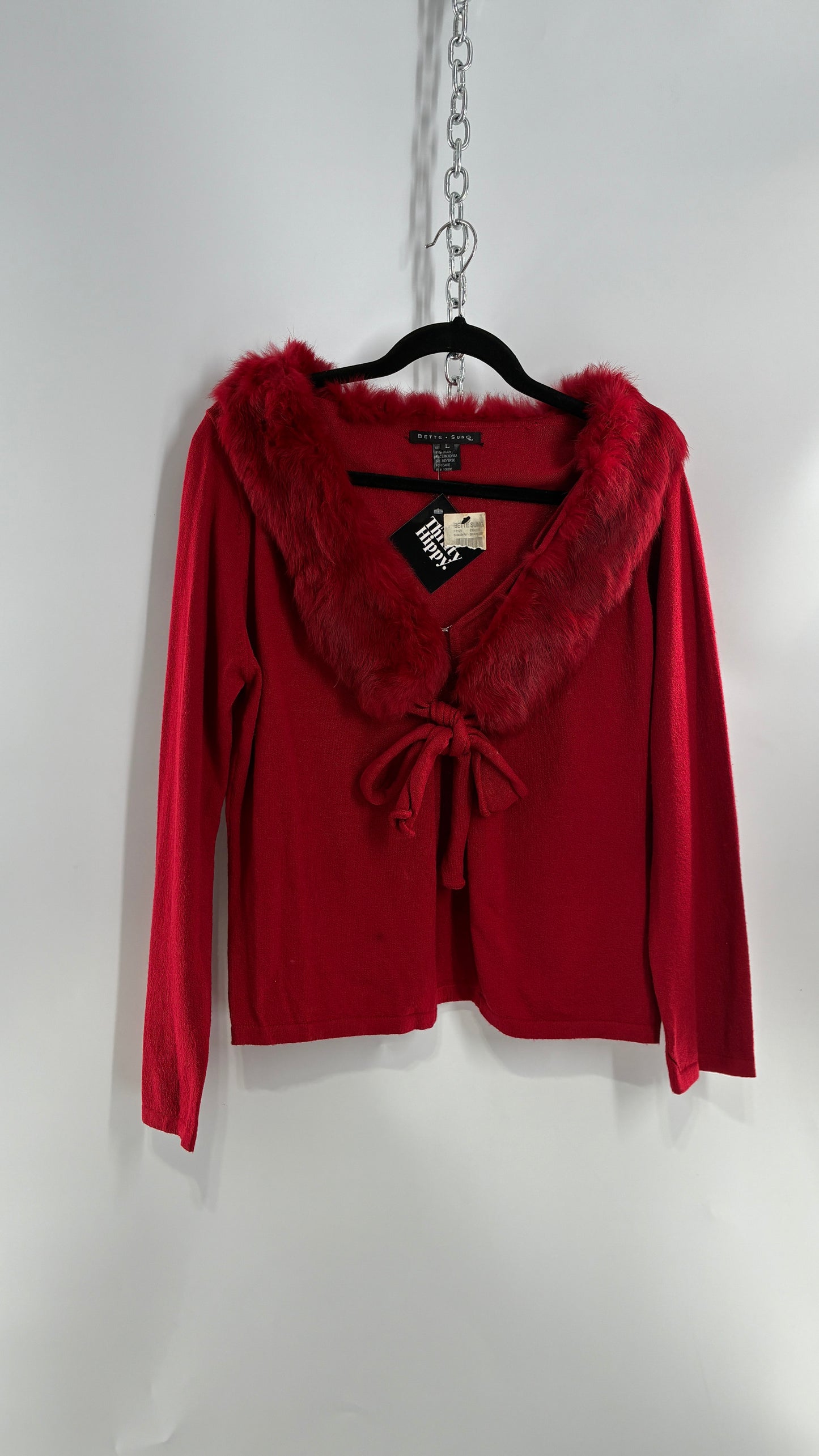 Deadstock Vintage BETTE SUNG Red Tie Bust Cardigan with Genuine Rabbit Fur Collar (Large)