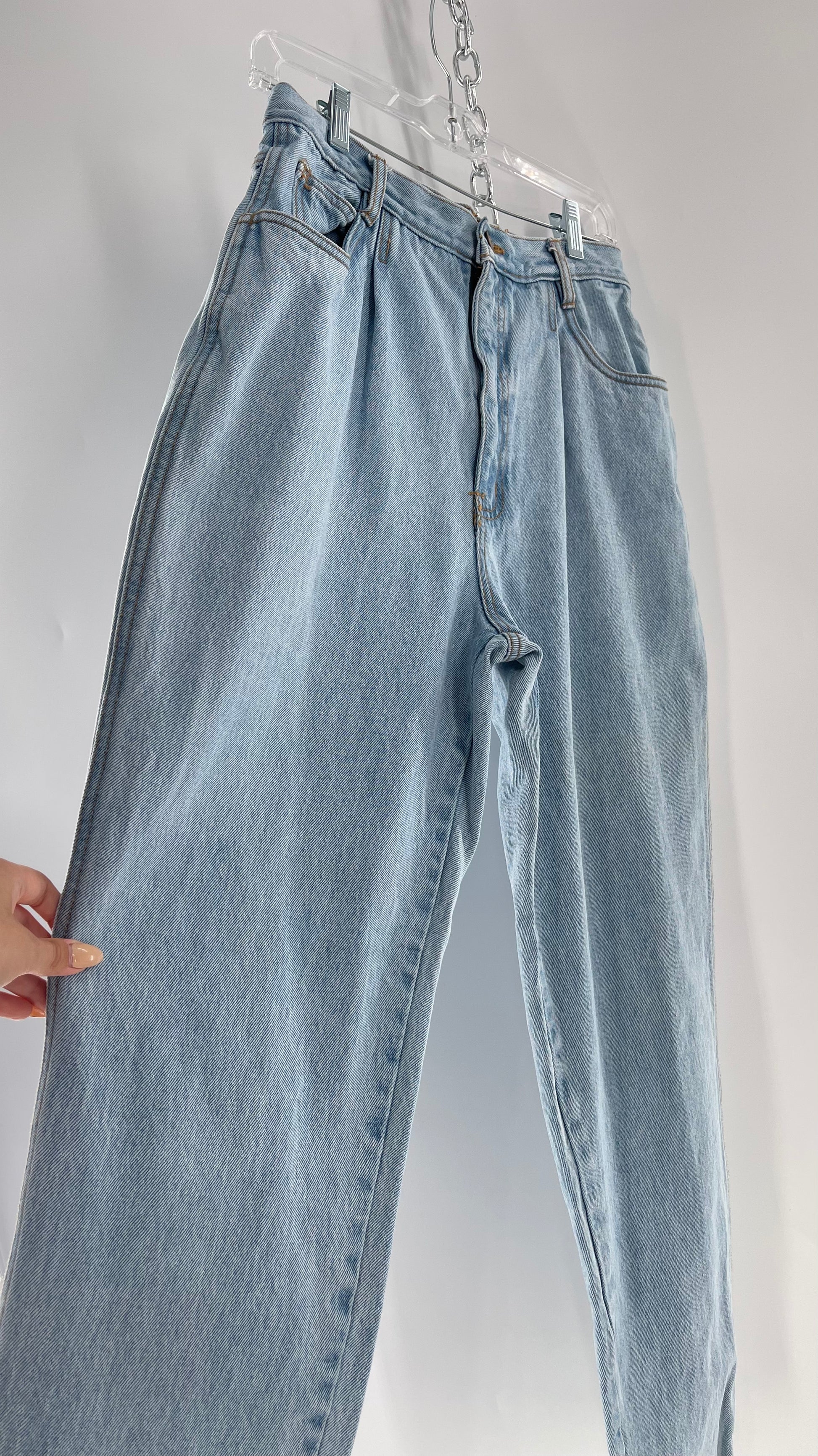 Chic Vintage High Waisted Mom Jeans (Size 12) – The Thrifty Hippy