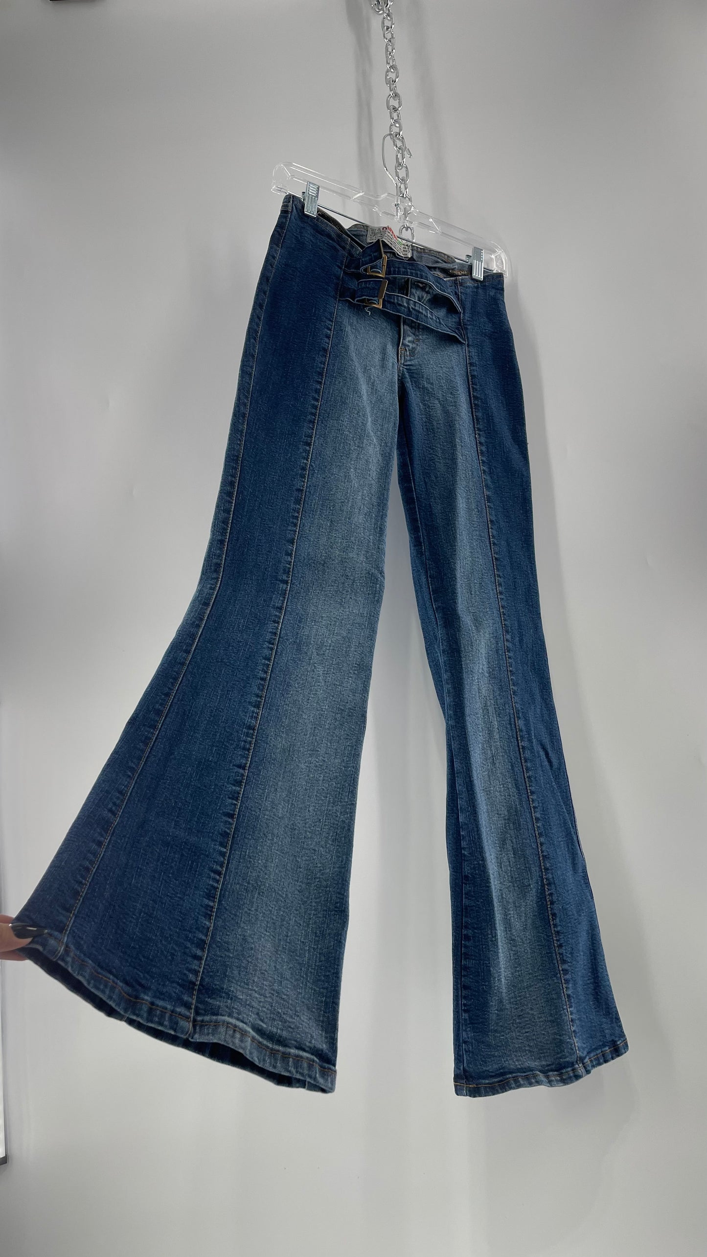 Vintage NewMax Two Toned Paneled Brazilian Jeans with Buckle Jean Strap Closure and Flared Hem (8)