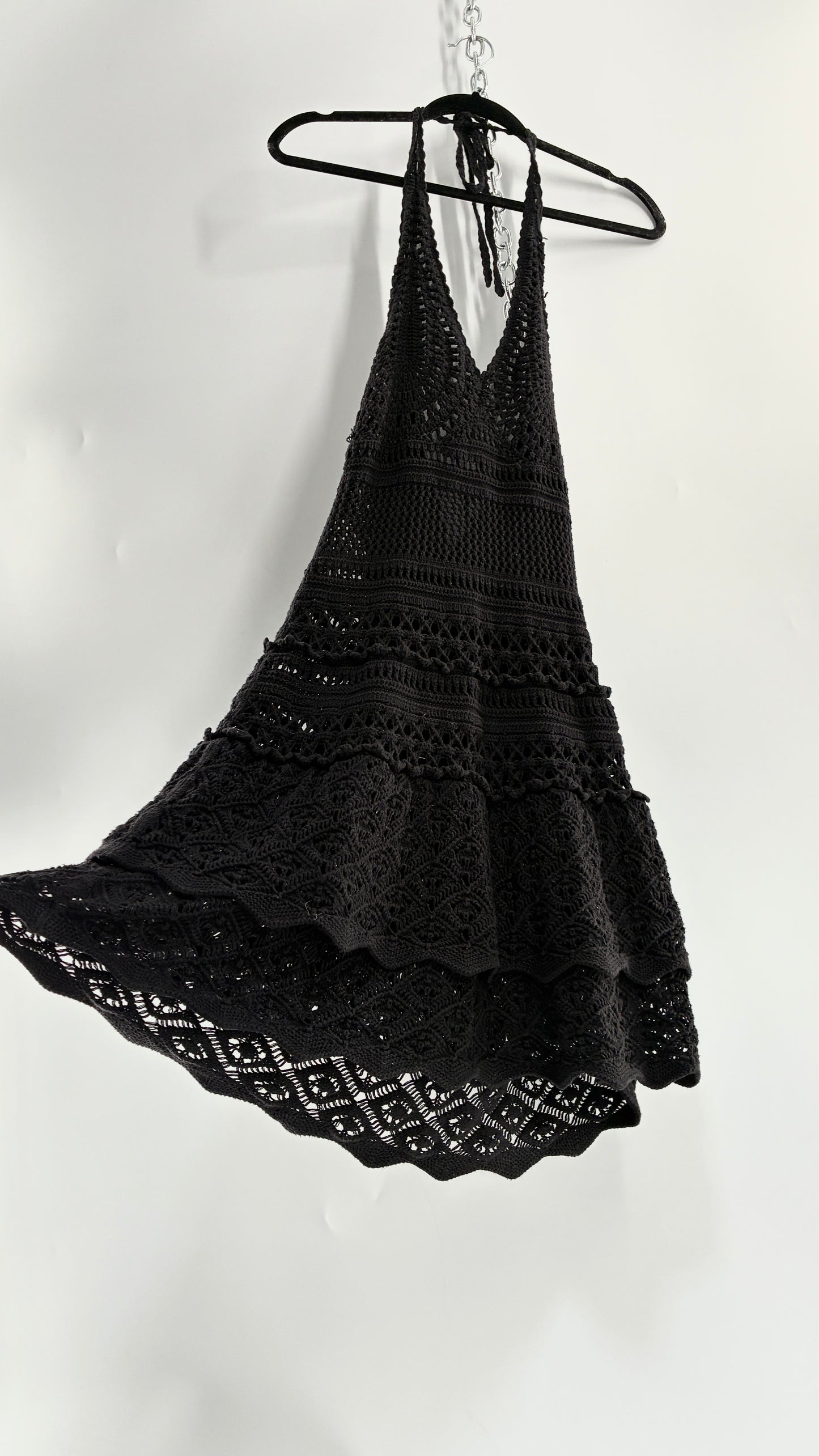 Vintage MODA INTERNATIONAL Black 100% Cotton Crochet Mini Halter Dress with Ruffled Skirt (Medium)