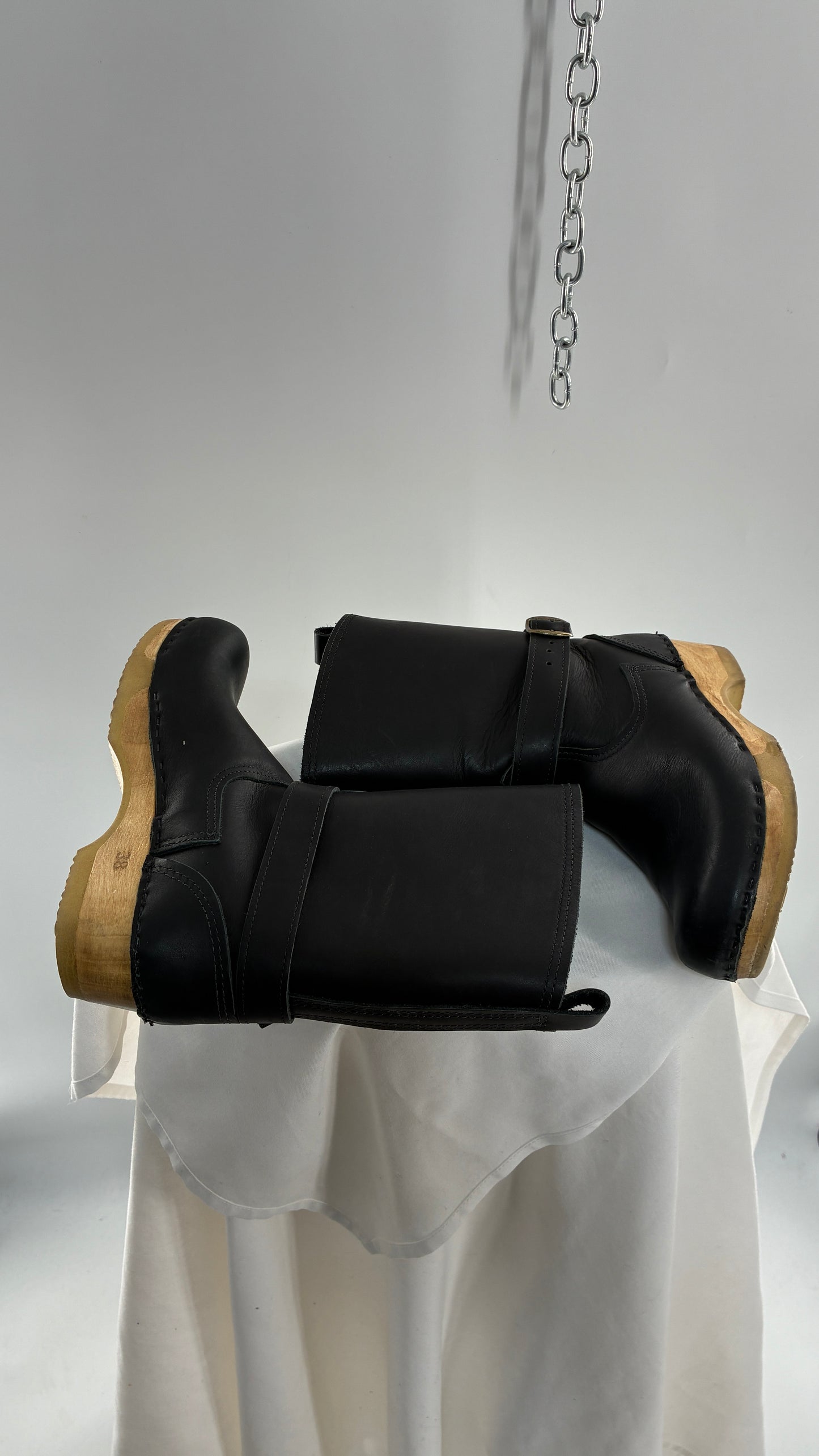 Vintage SVEN Swedish Thick Leather Black Clog Boots with Wooden Sole (38)