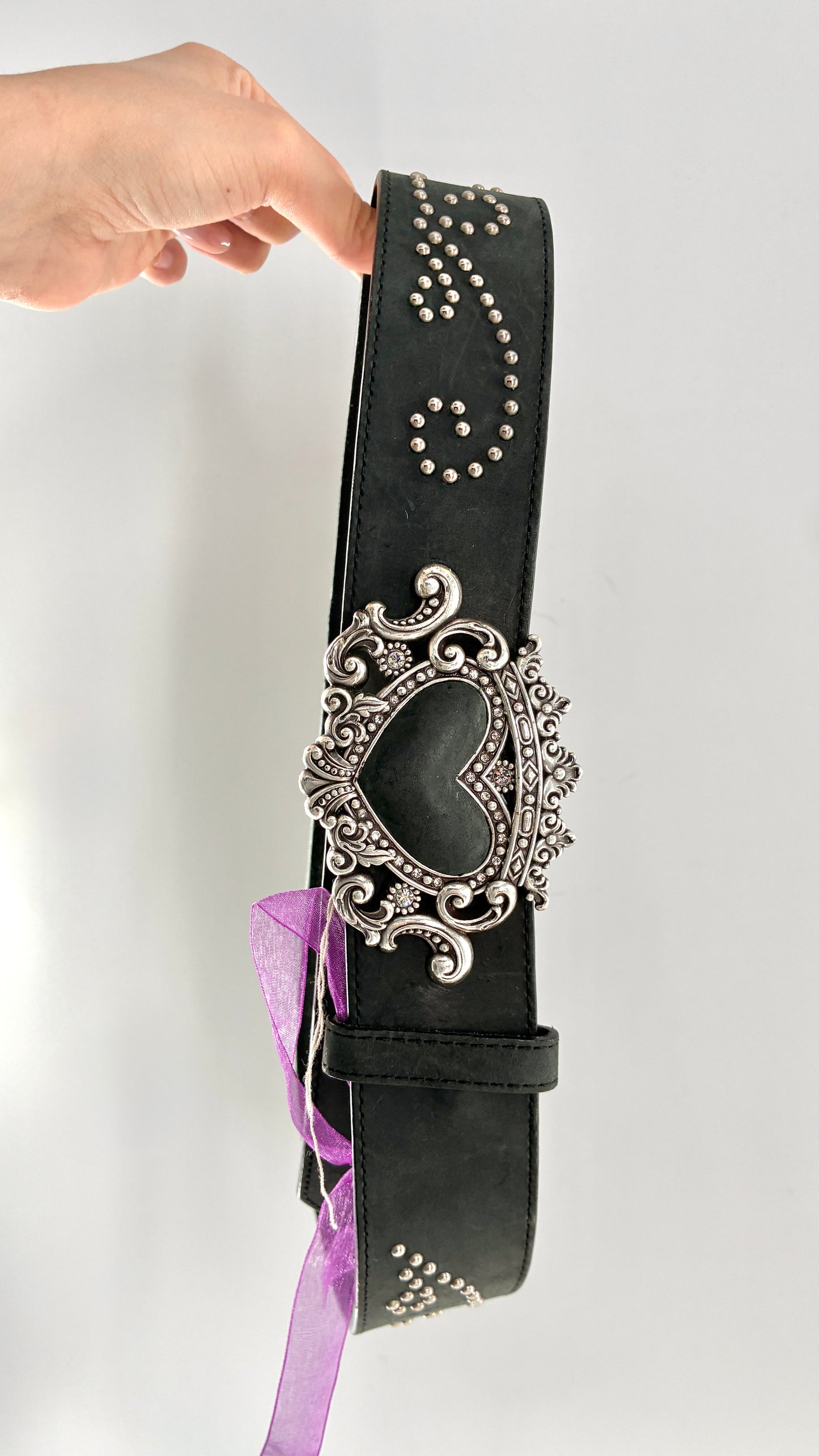 Extremely RARE Vintage BRIGHTON Genuine Leather Black Studded Belt with Crowned Heart Buckle (ML32)