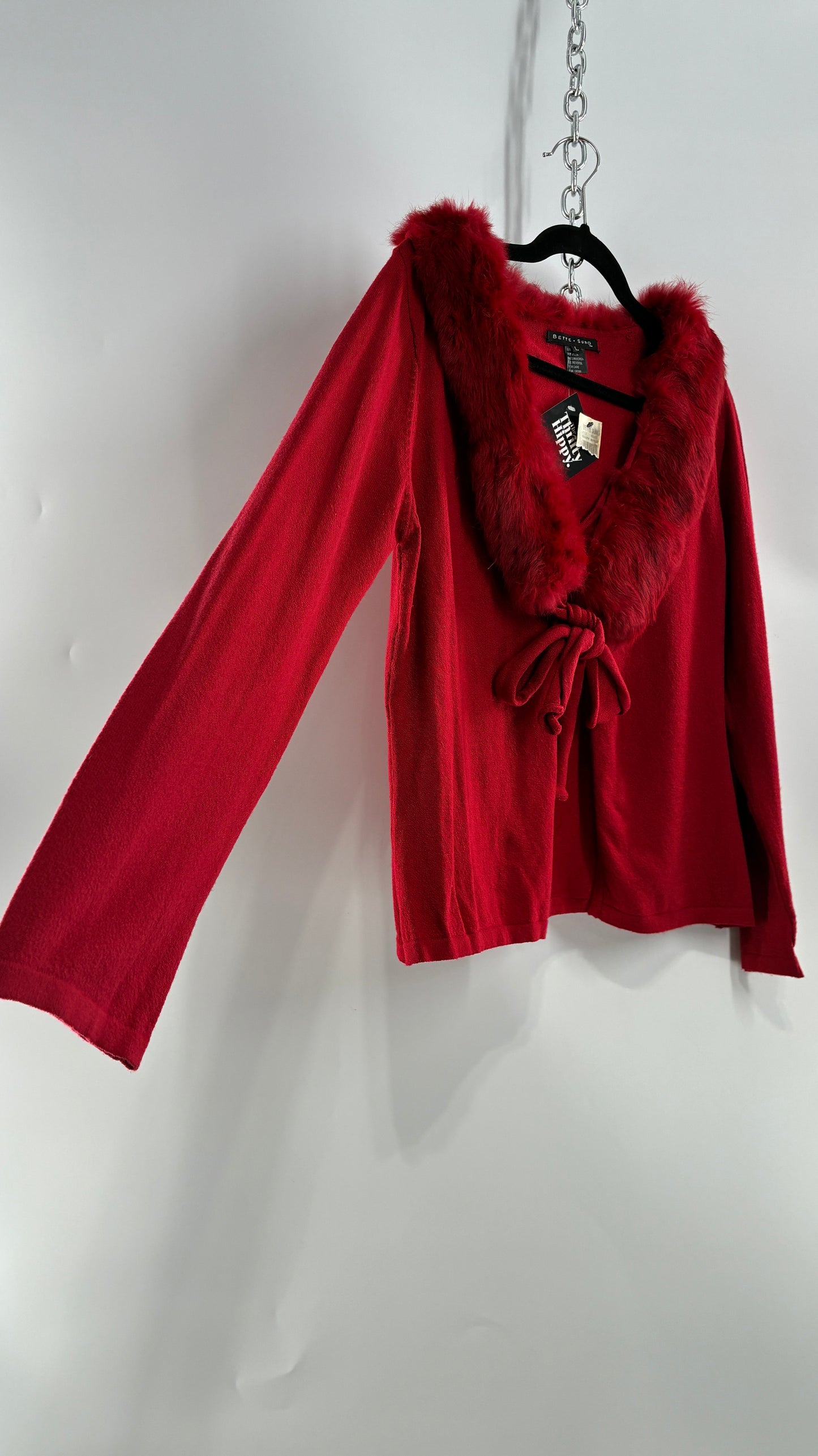 Deadstock Vintage BETTE SUNG Red Tie Bust Cardigan with Genuine Rabbit Fur Collar (Large)
