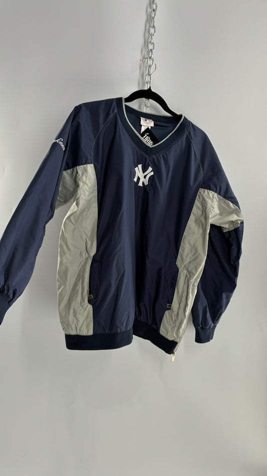 Vintage YANKEES Windbreaker Crewneck with Embroidered Logo (20)