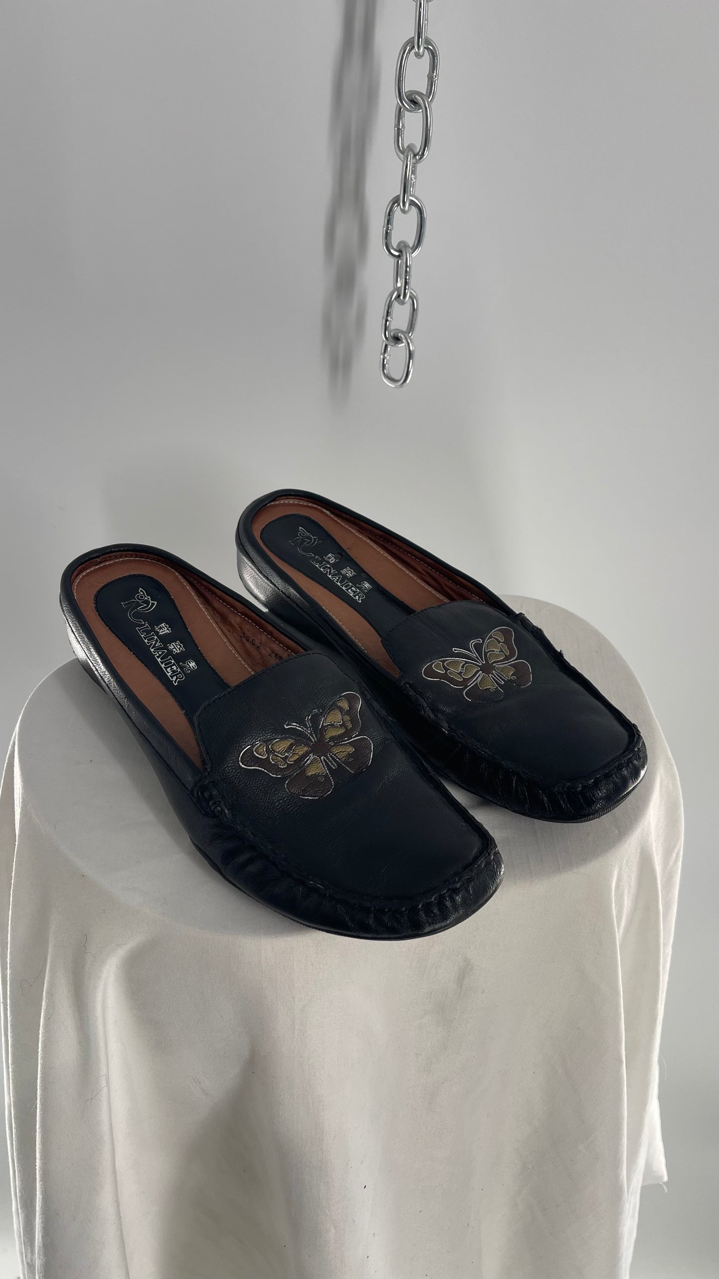 Vintage R Linaier Black Leather Slip Ons with Butterfly Embroidery (6)