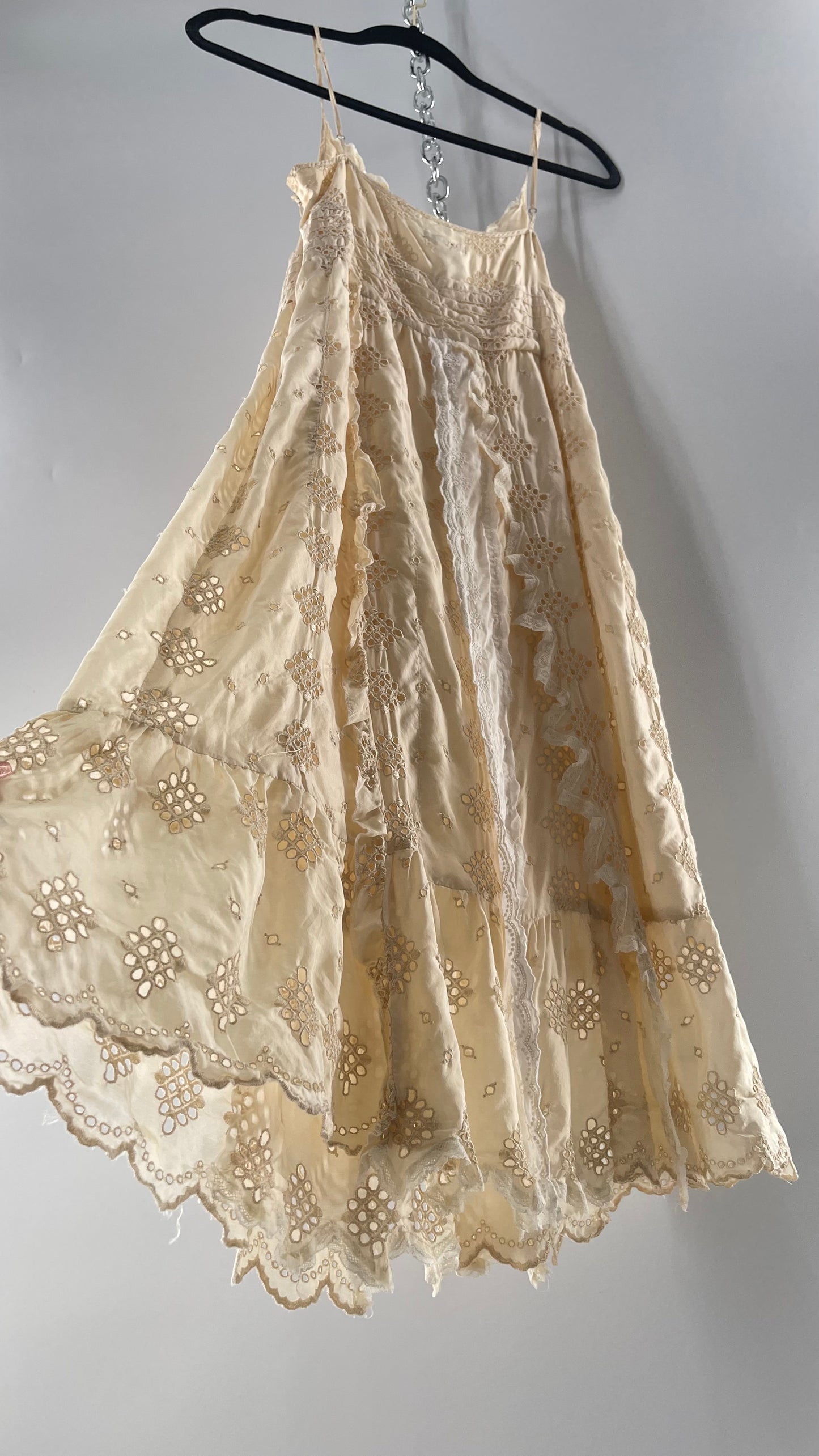 Vintage 100% Silk Off White Lace Mini Dress (XS)