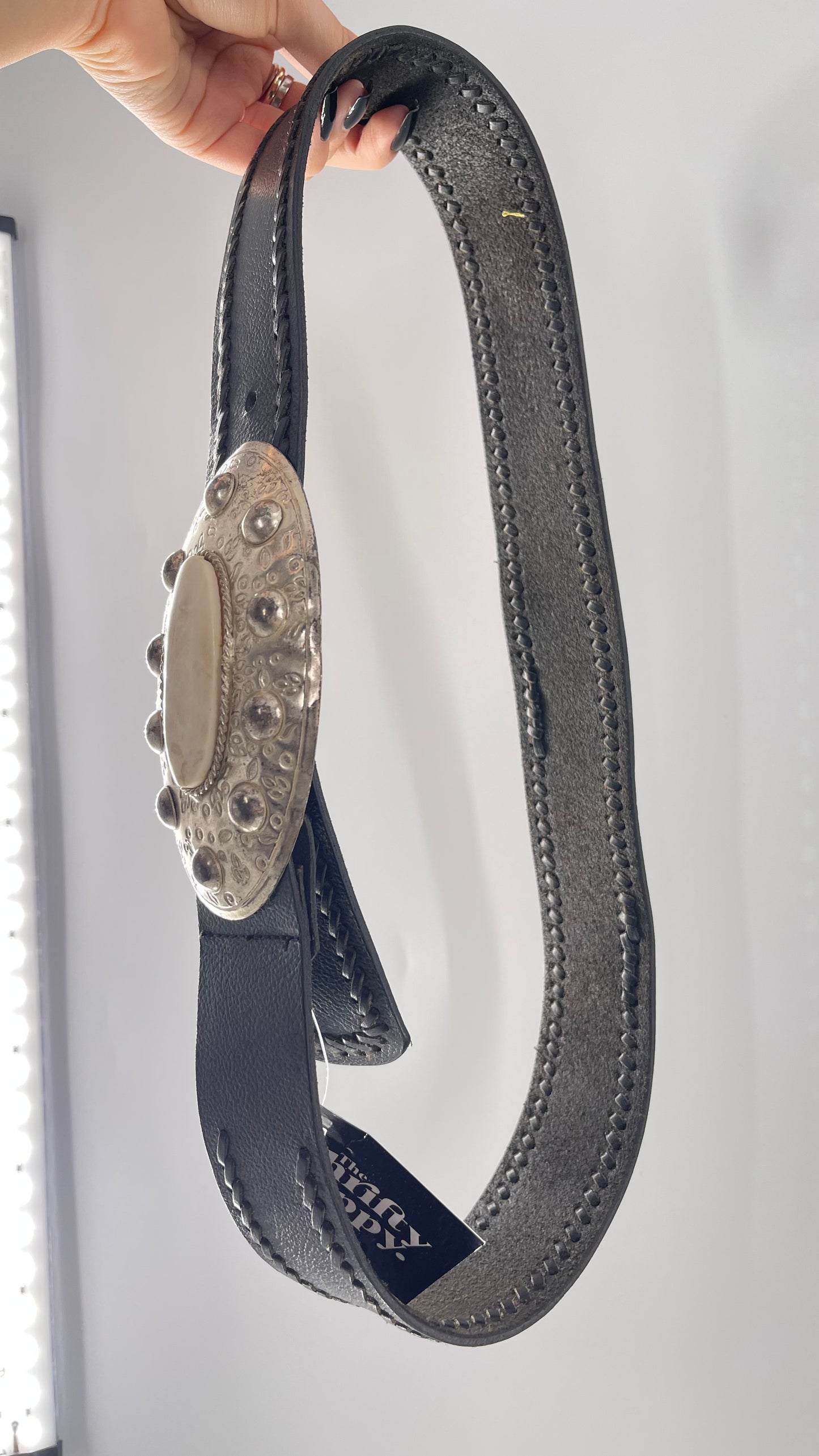 Vintage Black Leather Belt with Silver Metal Buckle with ‘Stone’ Detail (M/L)