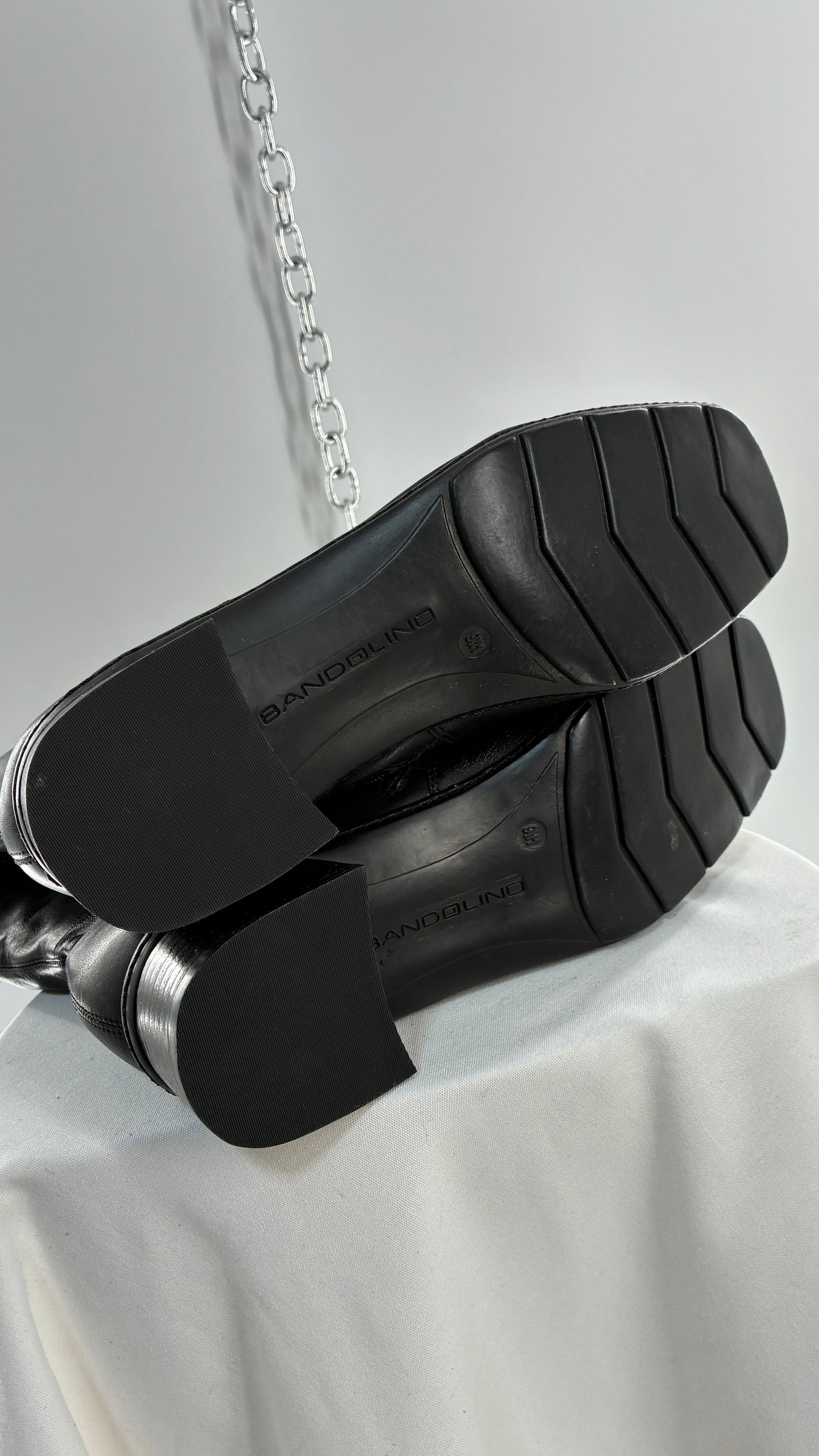 Vintage BANDOLINO 1990s Black Square Toe Boots (9.5)