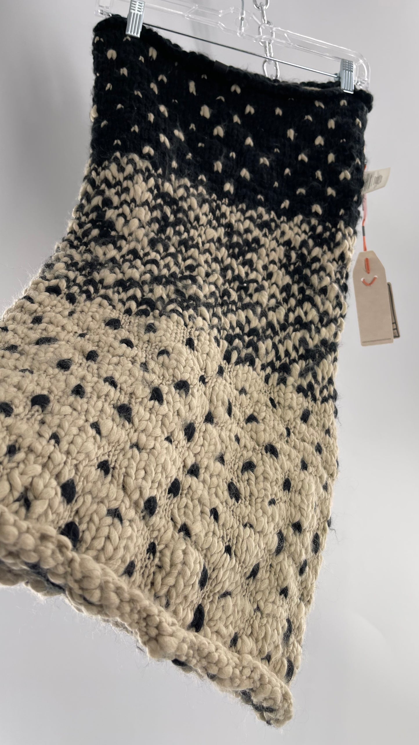 Anthropologie Bickley + Mitchell Beige and Black Heavy Chunky Knit Infinity Tube Scarf with Tags Attached