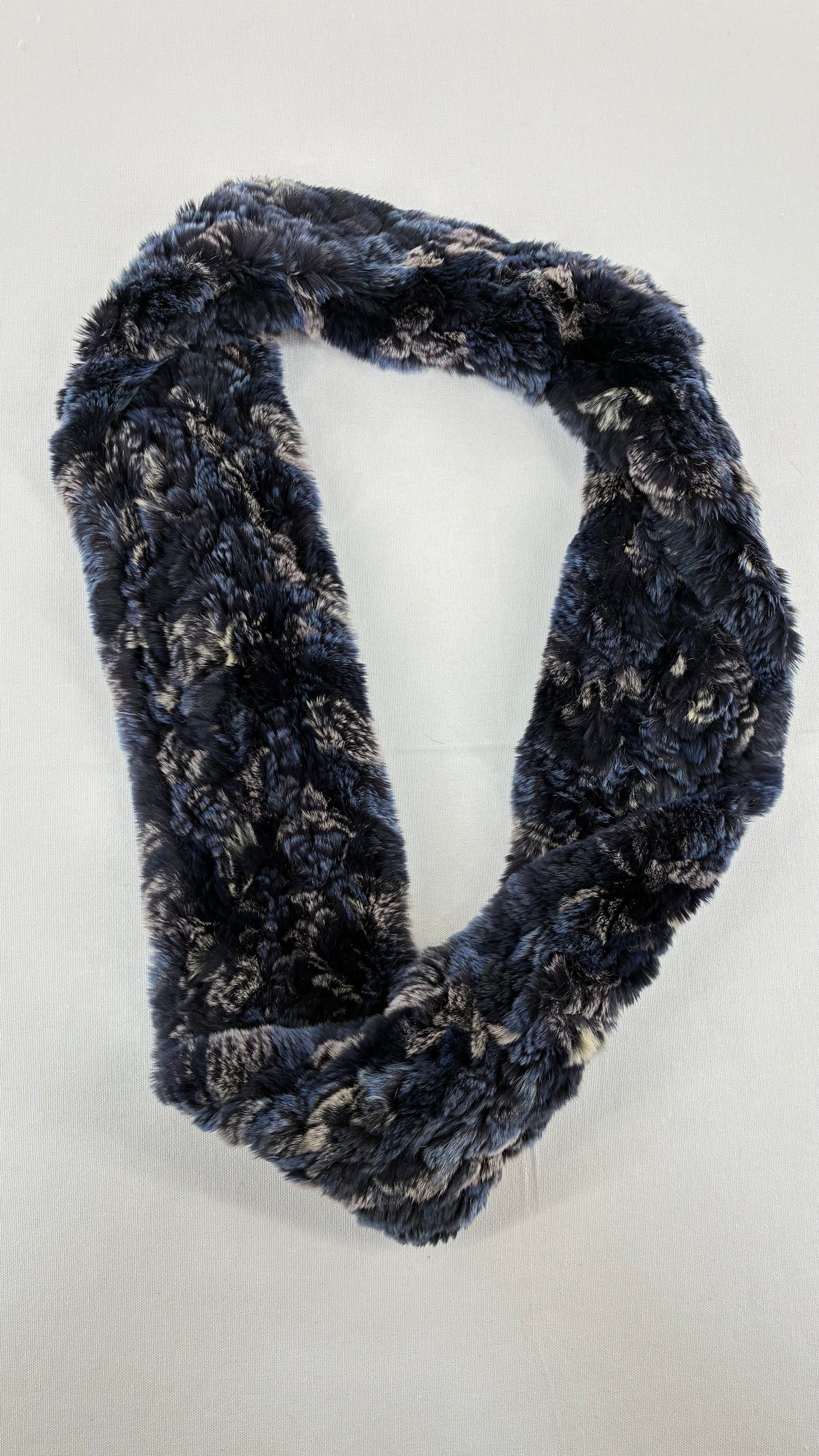 Vintage LINDA RICHARDS LUXURY Genuine Rabbit Fur Navy Scarf