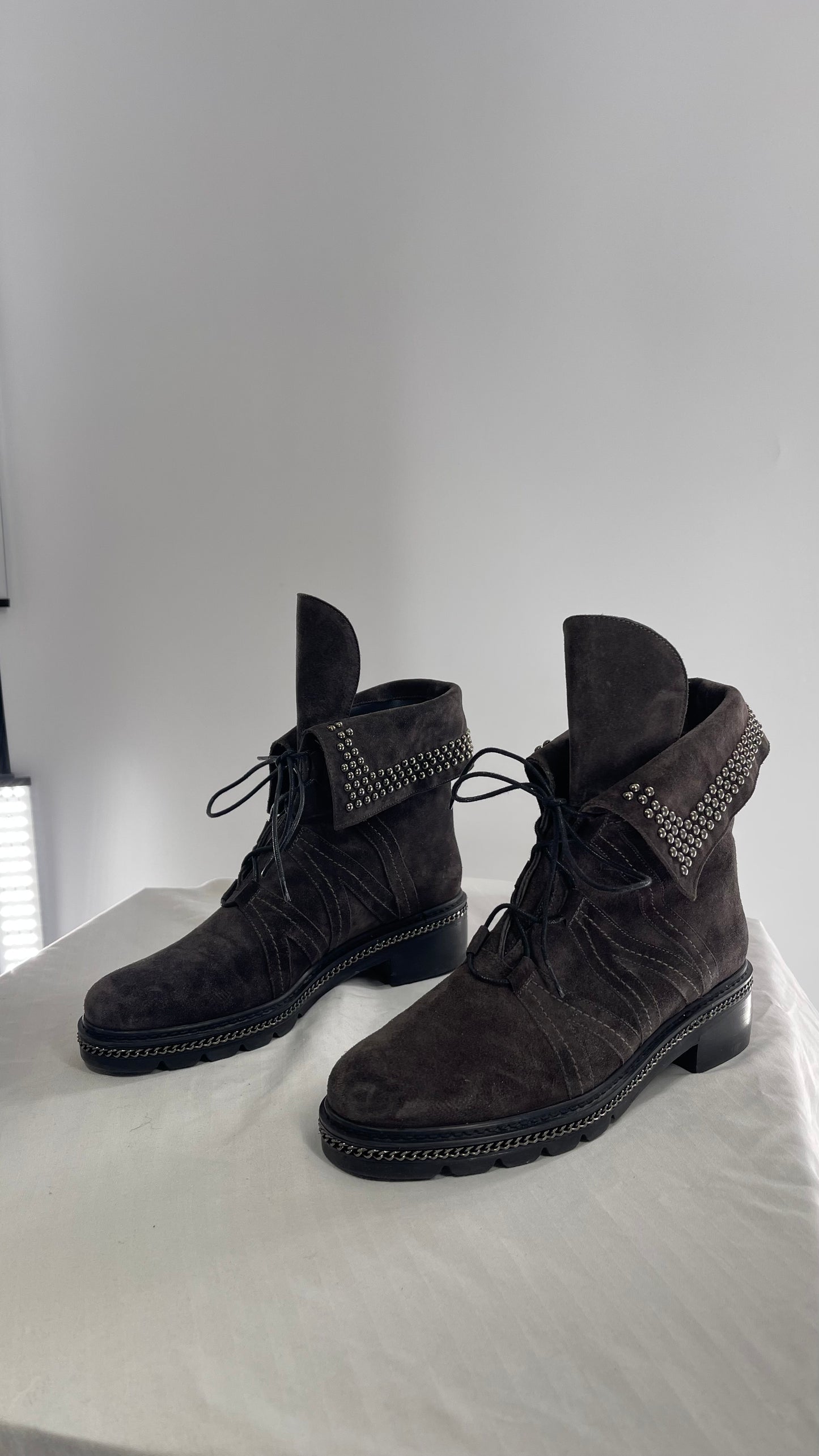 Stuart Weitzman Yadastud Grey Suede Leather Studded, Chainlink Boots (8)
