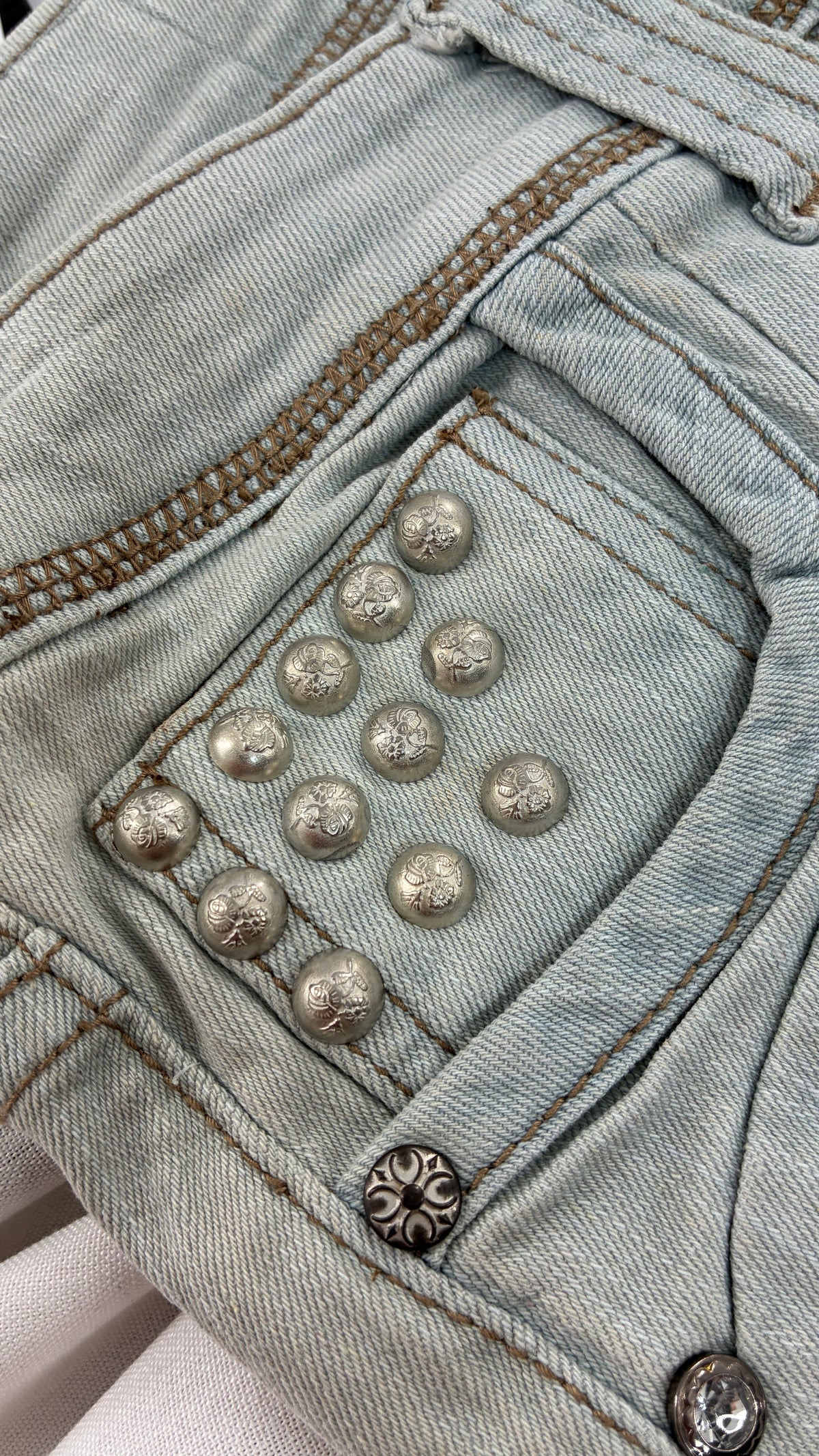 Deadstock Vintage Stylebook Light Denim Mini Skirt with Heavy Engraved Studs and Pleated Details (Small)