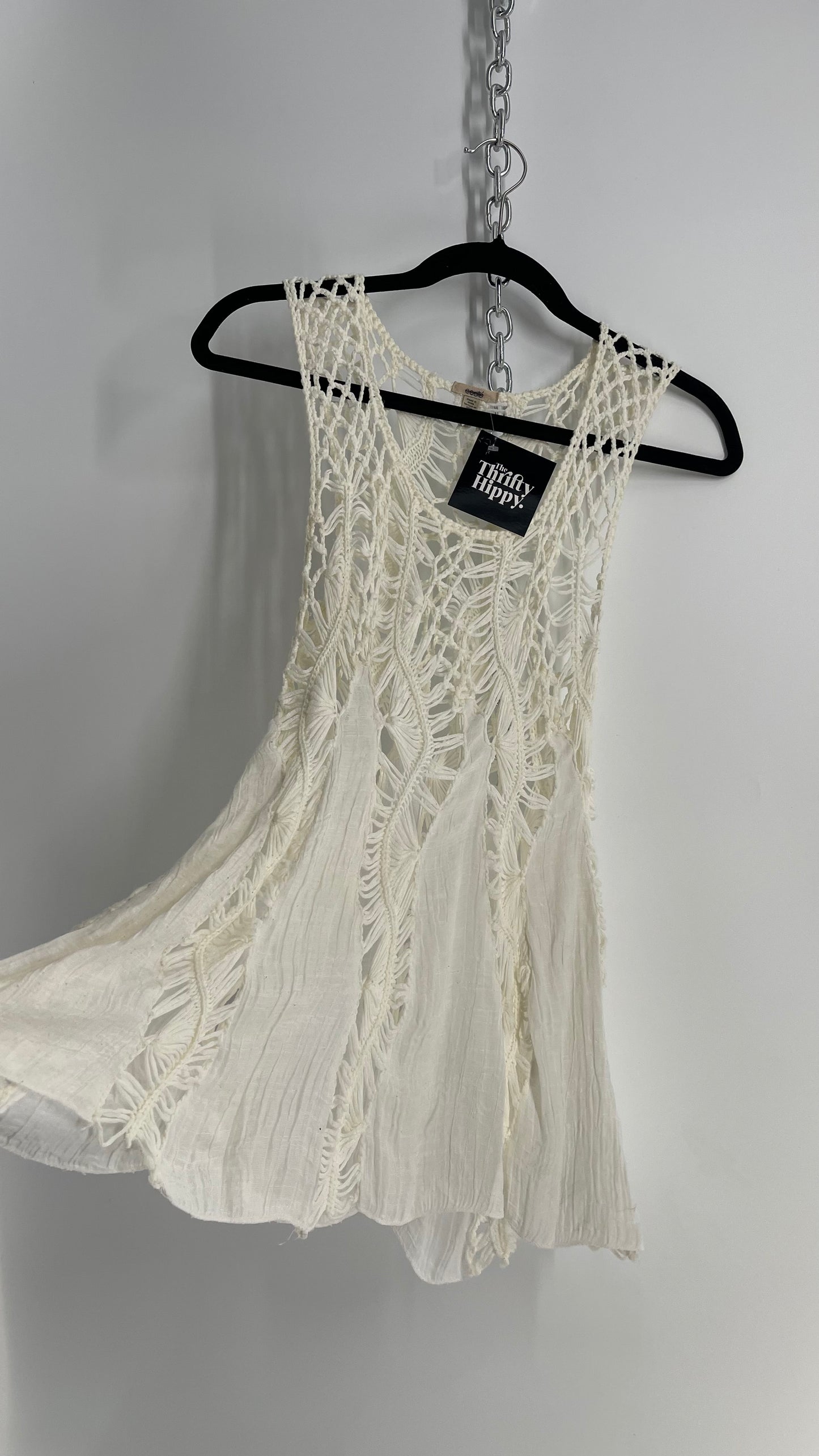 Ecoté White Tank Top with Ivory Knit Details (M)