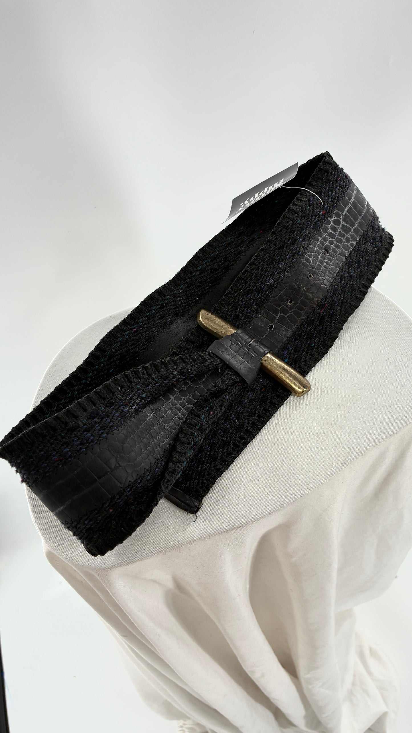 Vintage Leather Shop Belt with Bronze Buckle and Knit Details (Small)