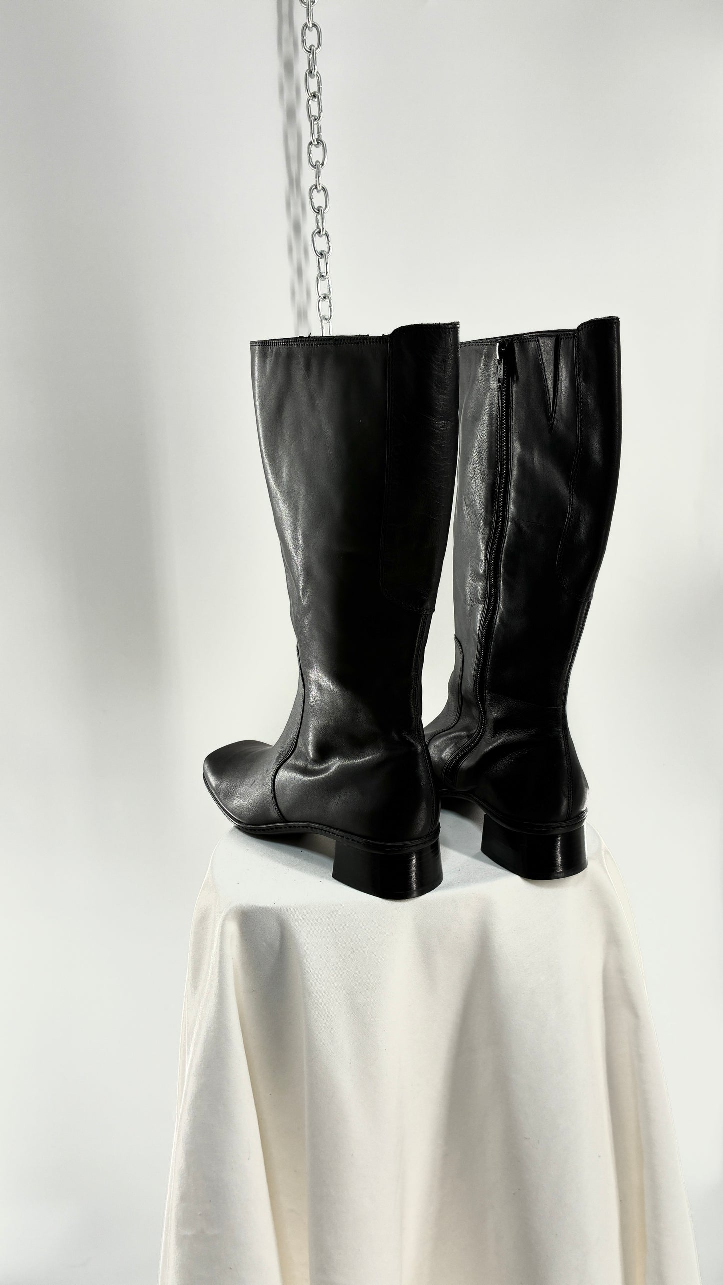 Vintage BANDOLINO 1990s Black Square Toe Boots (9.5)