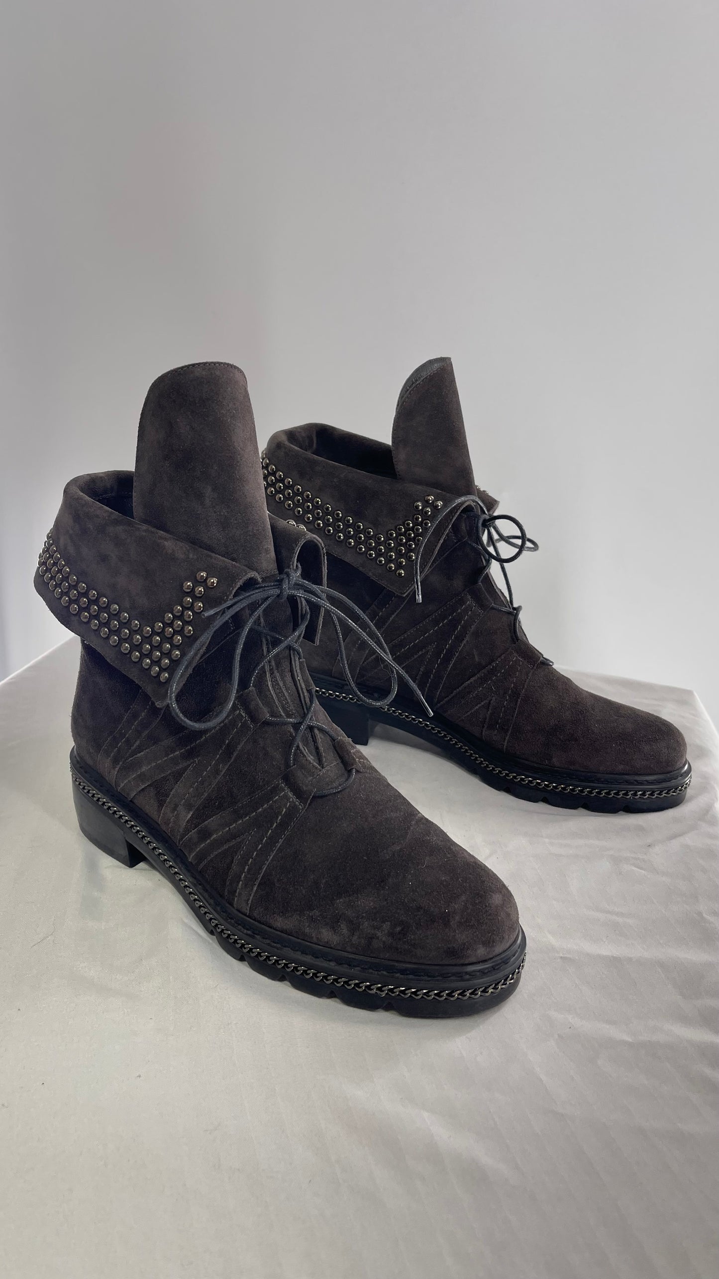 Stuart Weitzman Yadastud Grey Suede Leather Studded, Chainlink Boots (8)