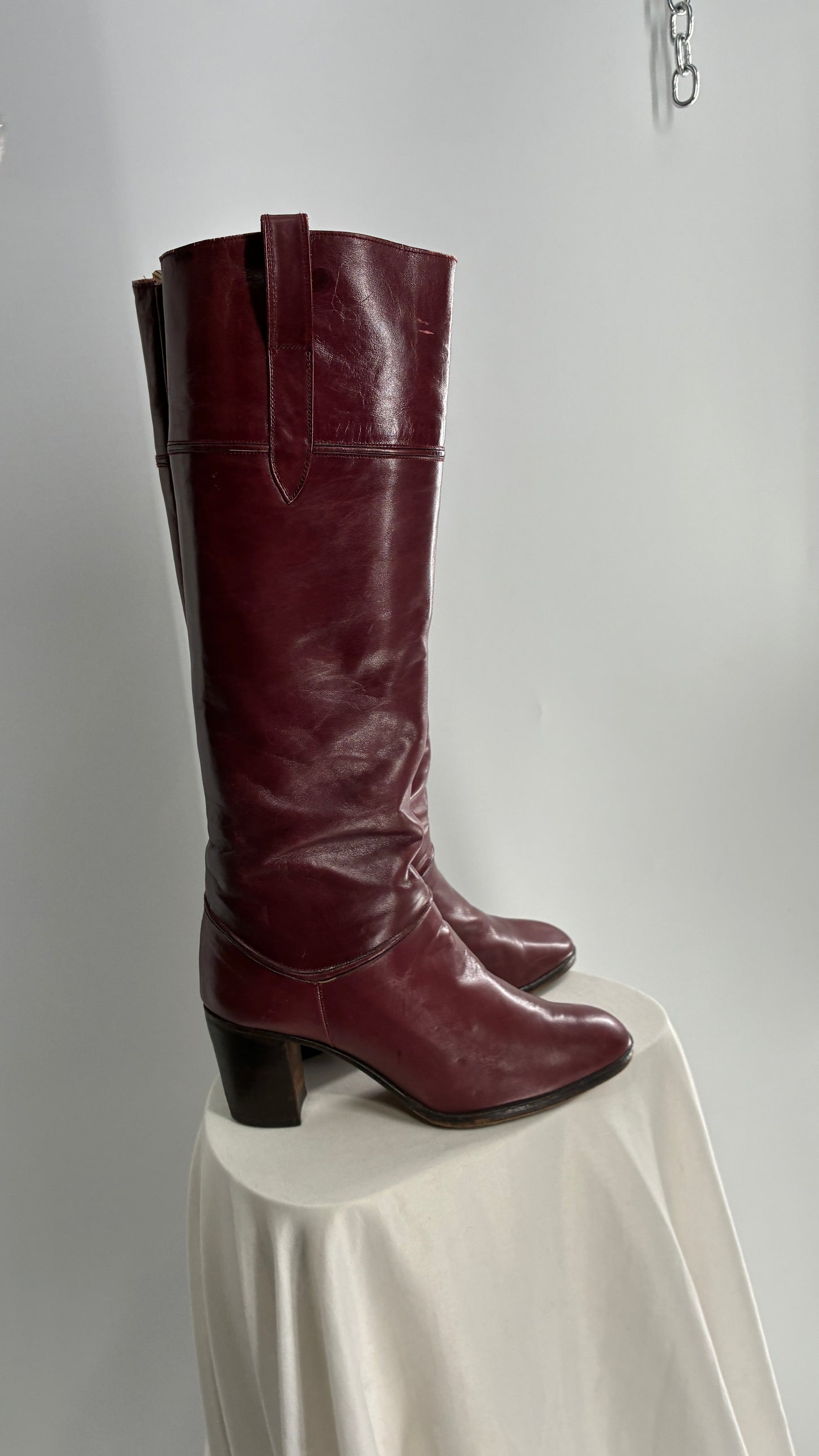 Vintage Red Leather Round Toe Knee High Boots Made in Spain Boots (38)