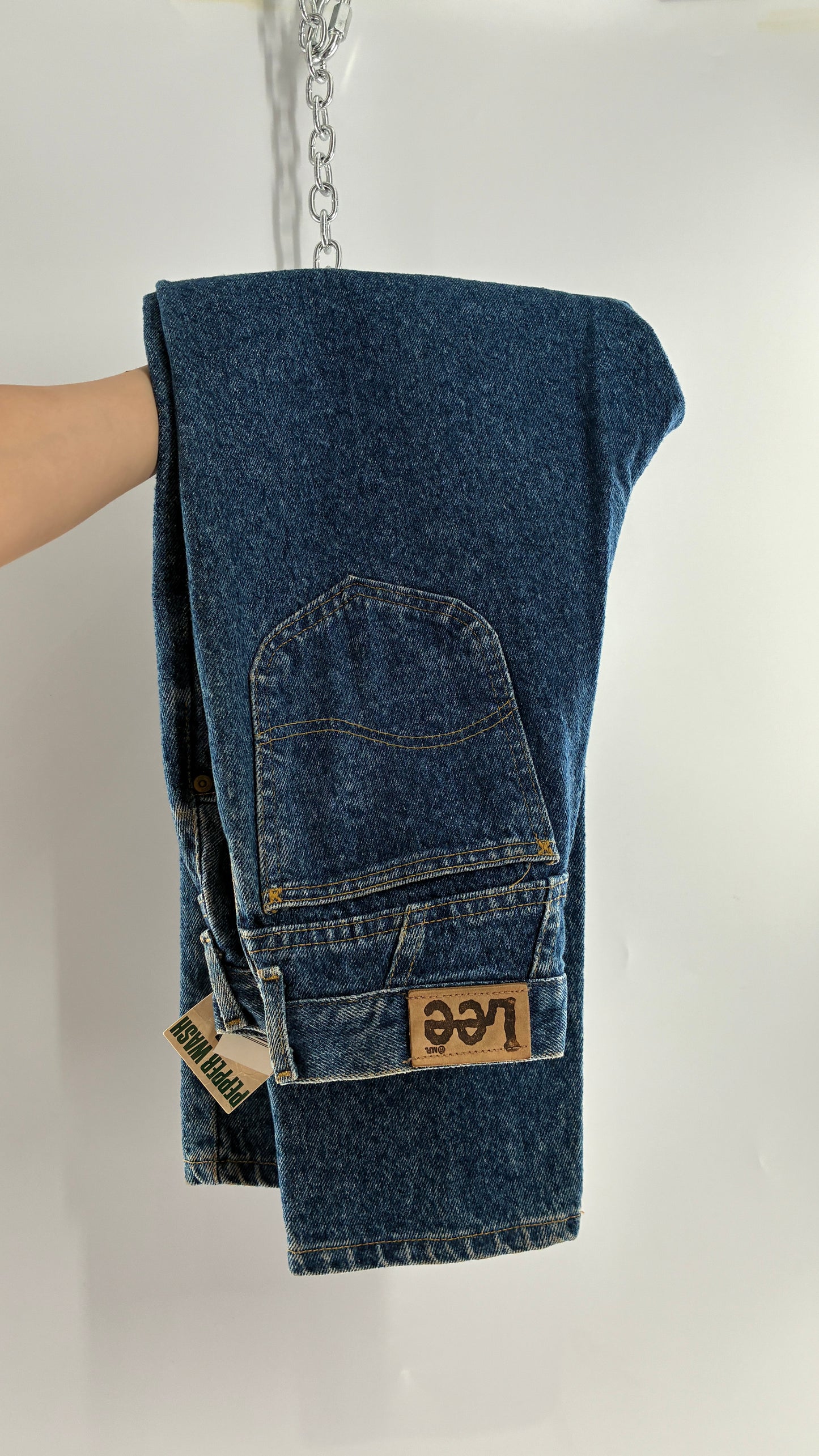Deadstock Vintage 1980s Lee Stone Wash Mom Jean (12P)