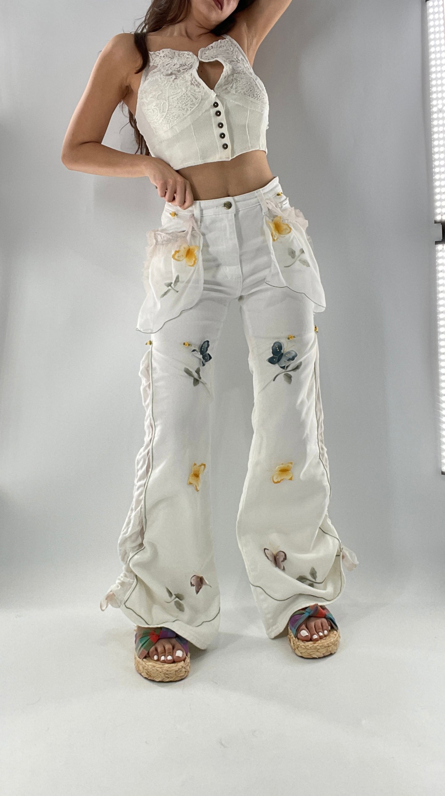 Remade Upcycled Lee White Jeans with Drawstring Adjustable Length, Lace Trim Pockets, Embroidery and Appliqué Details (27)