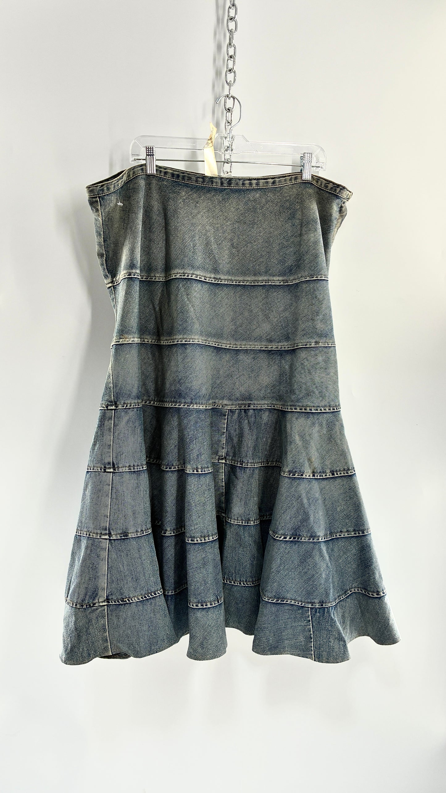 Vintage JEANOLOGY Tiered Denim Skirt with Fading and Stone Wash (16W)
