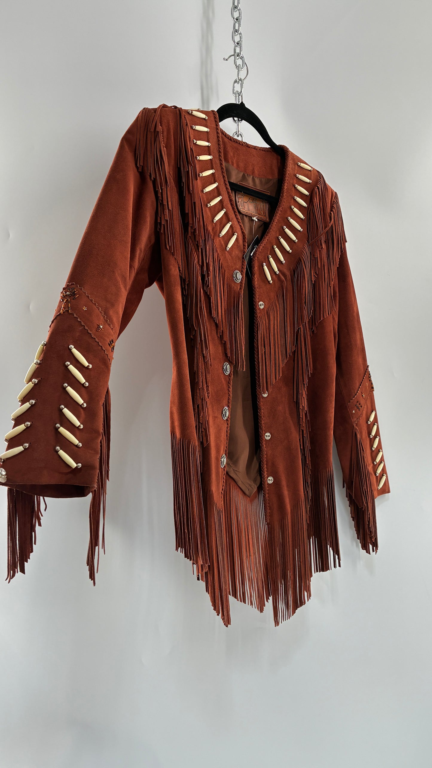 Vintage 1970s Suede Made in Old Senora Mexico Rust Thick Heavy Duty Suede Leather Jacket with Pointed Hemline, Beaded Details and Fringe Design (8)